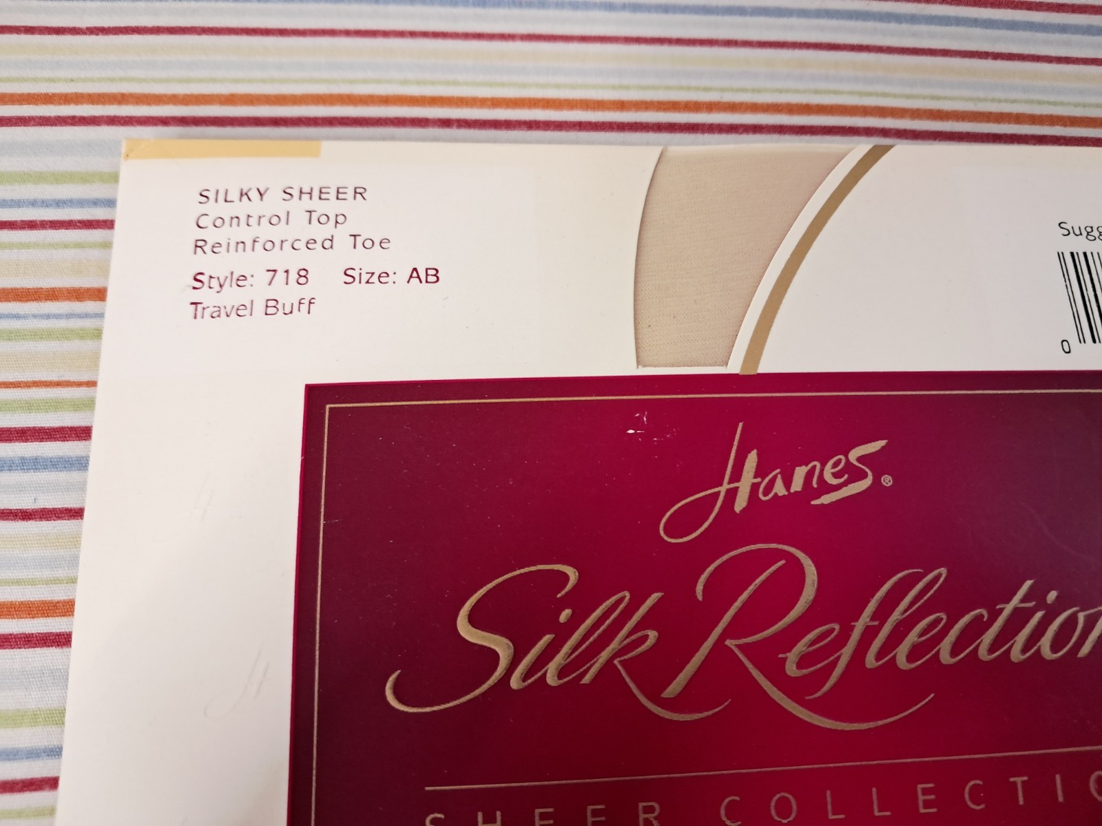 2 Vtg Hanes Silk Reflections Pantyhose Size AB Nylons Lot NOS Black Buff 90’s