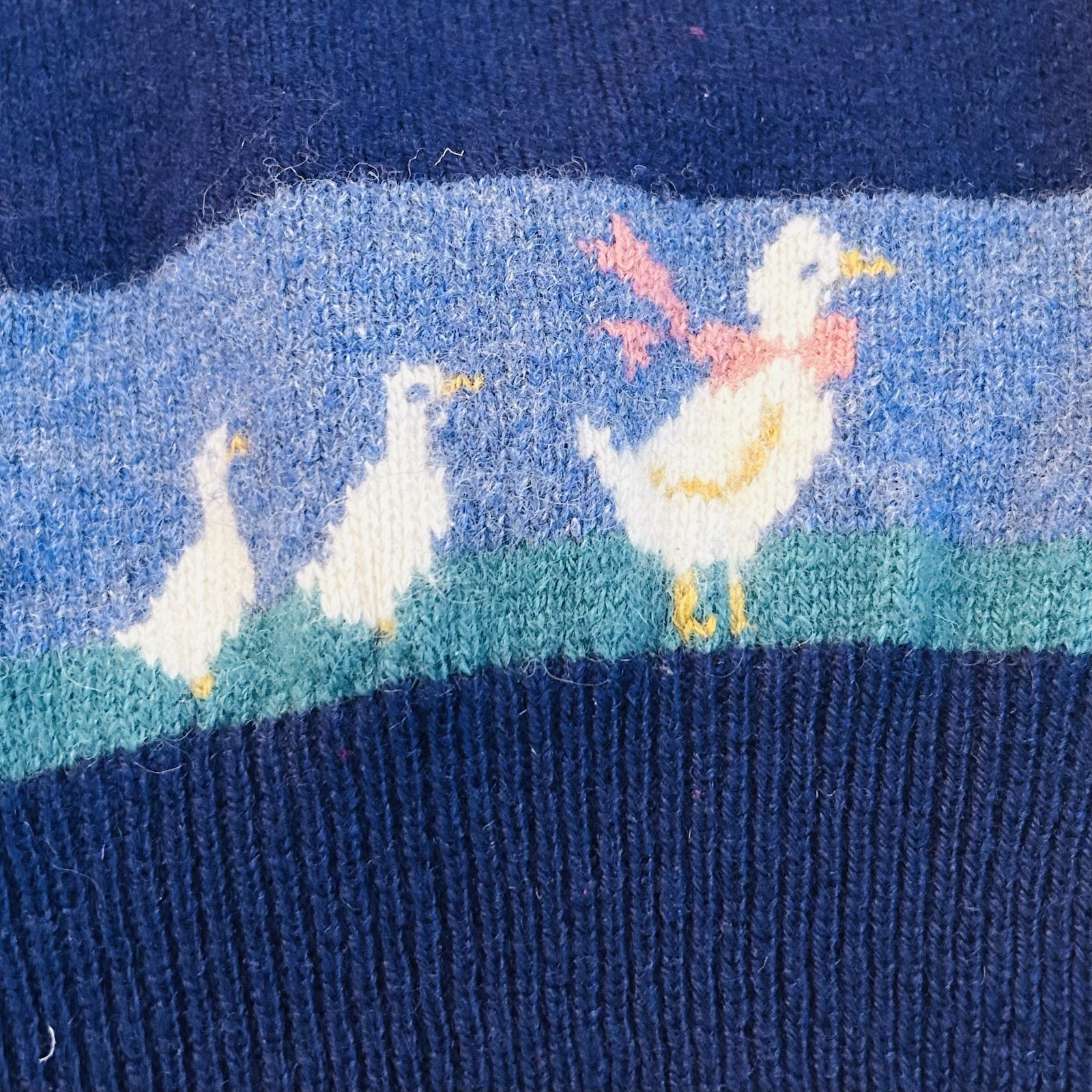 Vintage 1980’s Country Goose Cottage Corp Wool Sweater Women’s Small