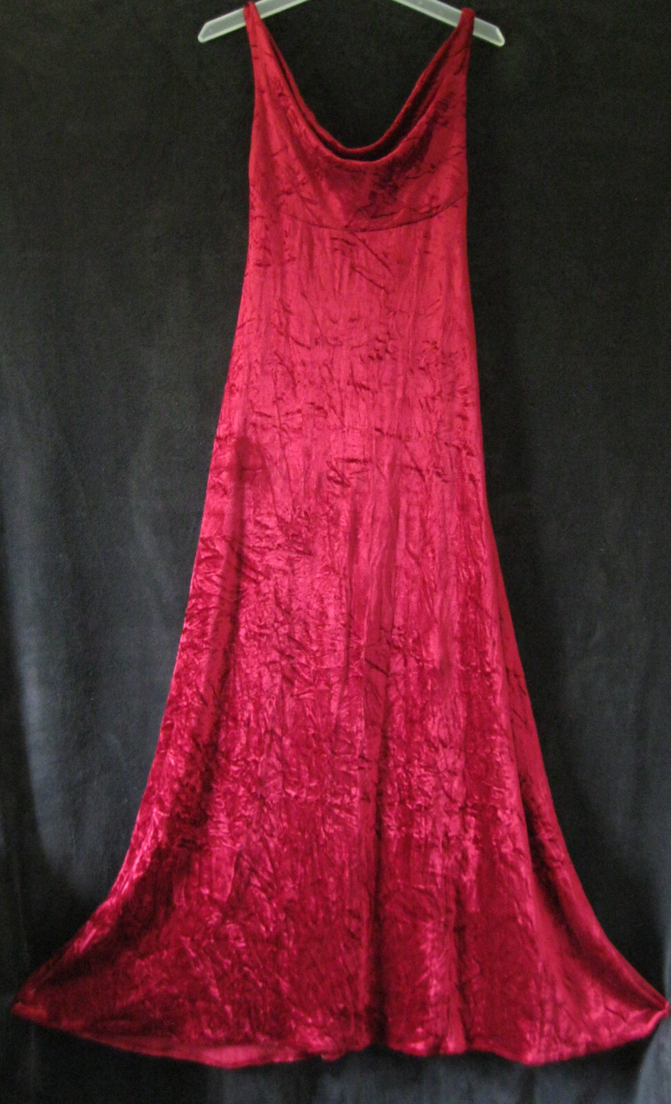 Gorgeous! Rare Vintage Union Made ILGWU Red Crushed Velvet Maxi Dress Gown SEXY!