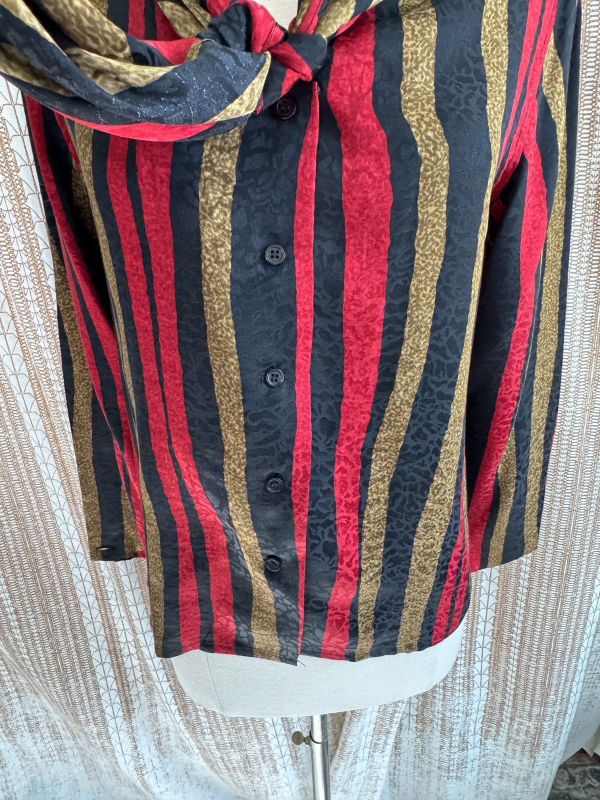 Vintage 1990s Ann May 100% Silk Blouse – Bold Stripe Pattern – XS