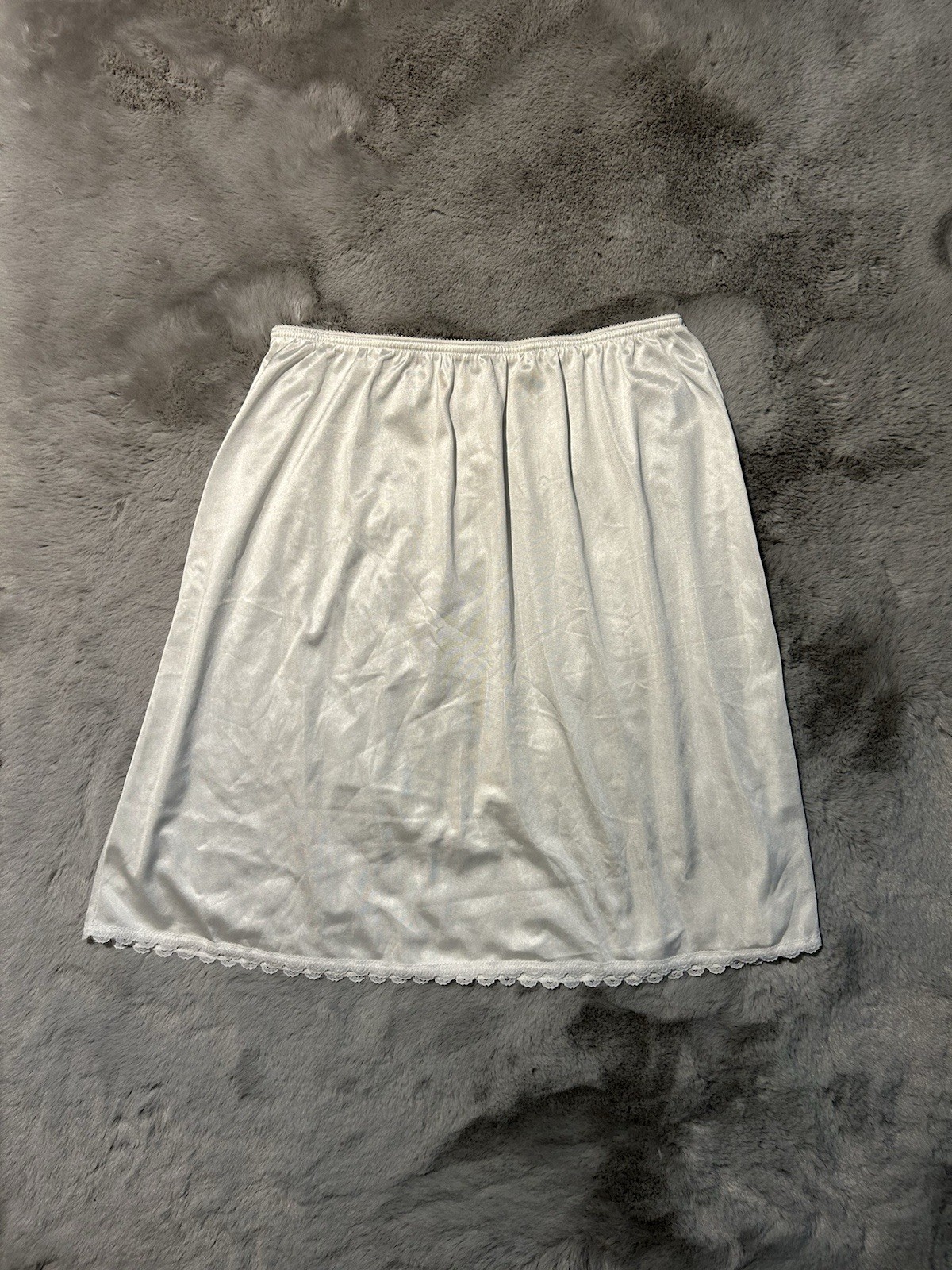 Warners Perfect Measure White Lace Trim Half Slip-Large Made in USA