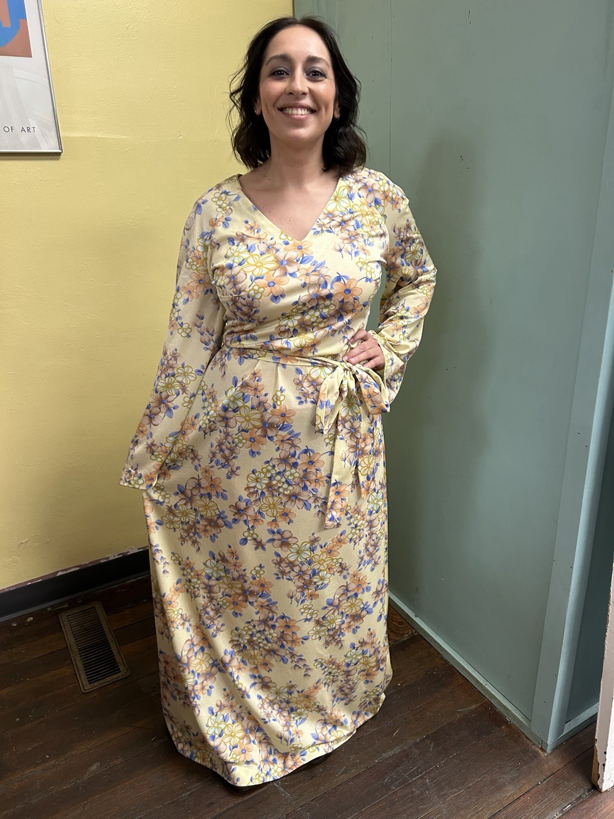 Vintage 70s Pale Yellow Floral Nylon Maxi Dress L