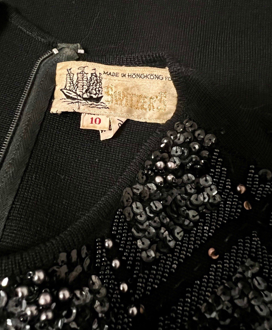 Black sequin and seed beaded stretch jersey evening top vtg 60s