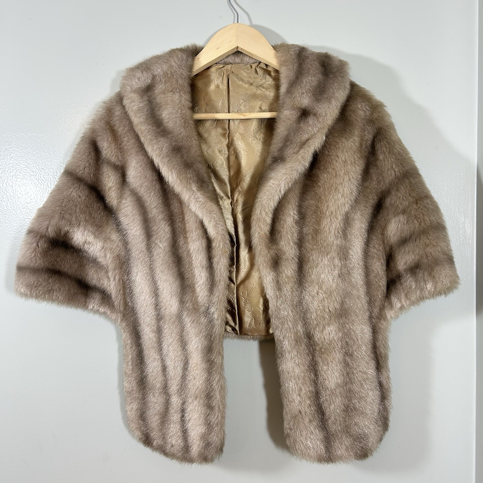 Vintage 50’s Faux Fur Regina Glenara By Glenoit Cape Stole Shawl Beige Brown