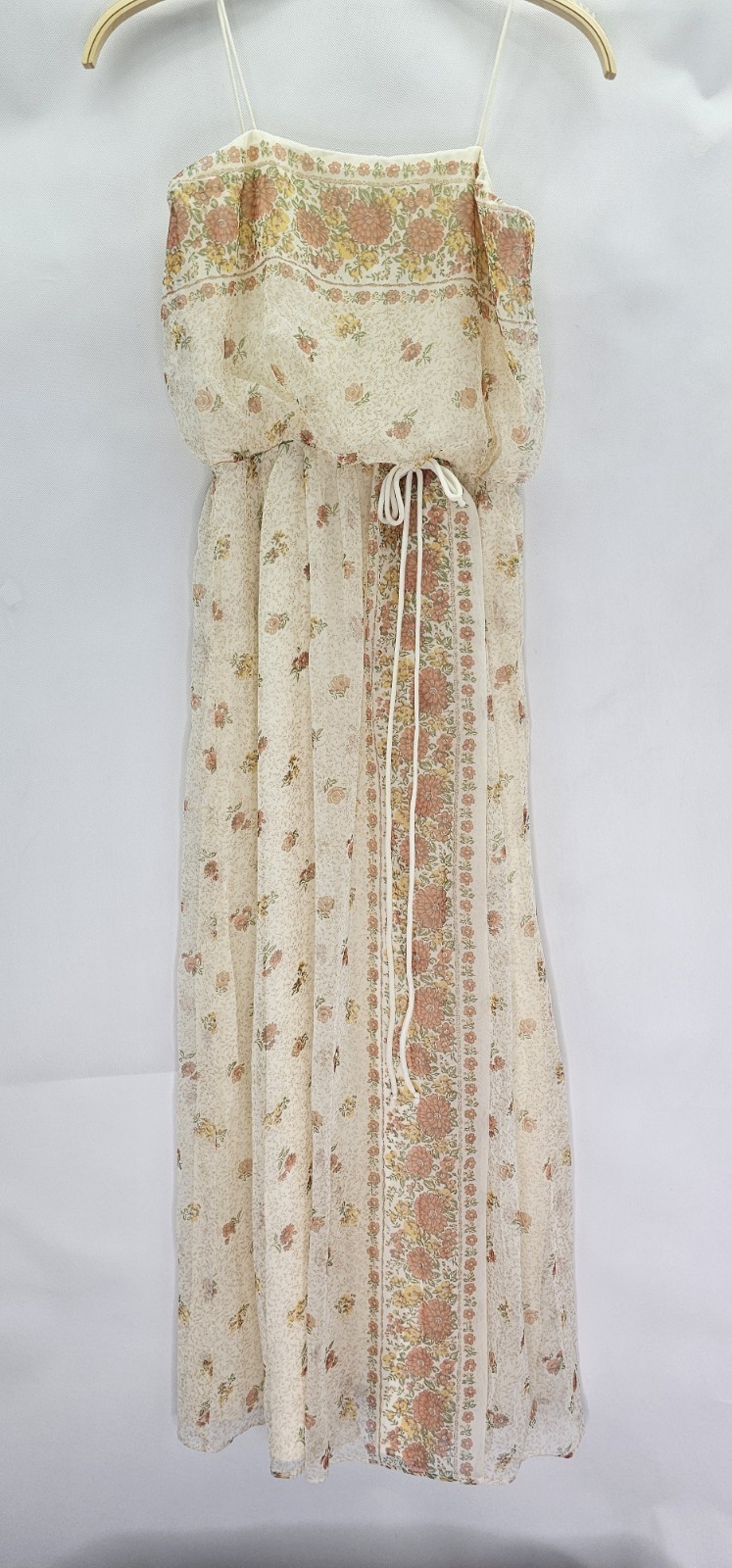 Vintage Bridal Couture Women Chest Size 32 Inches Multicolor Sleeveless Dress