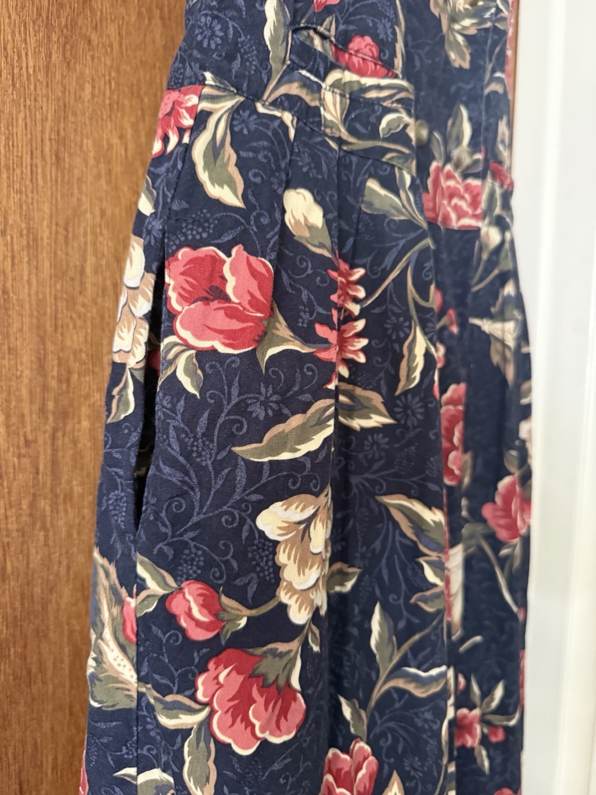 1980s Cottagecore Bushwacker Floral Cotton Dress In Navy Size 6 Made In USA VTG