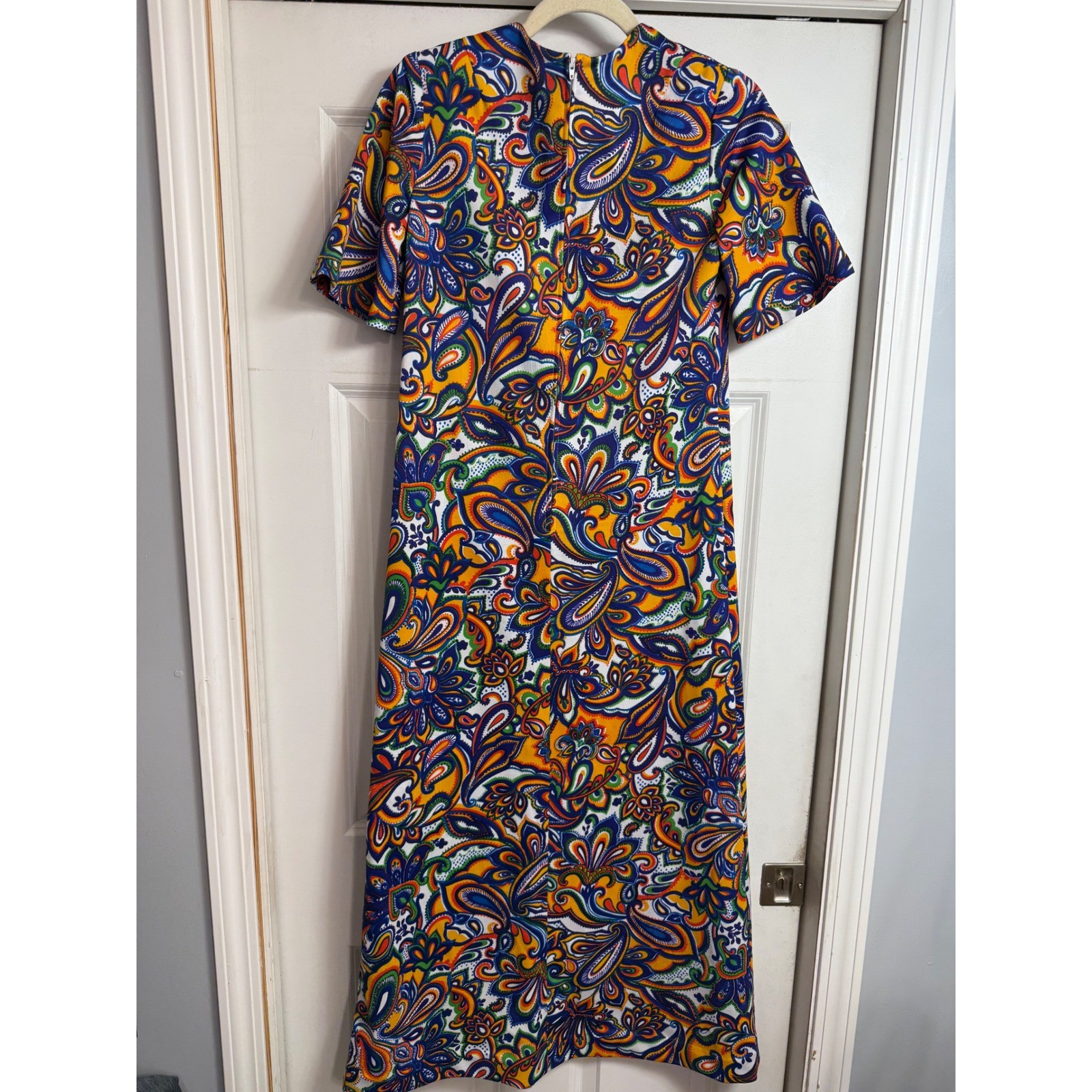 Ja Na of Hawaii Maxi Dress Paisley Print Short Sleeve Vintage Size 6 bright 60s