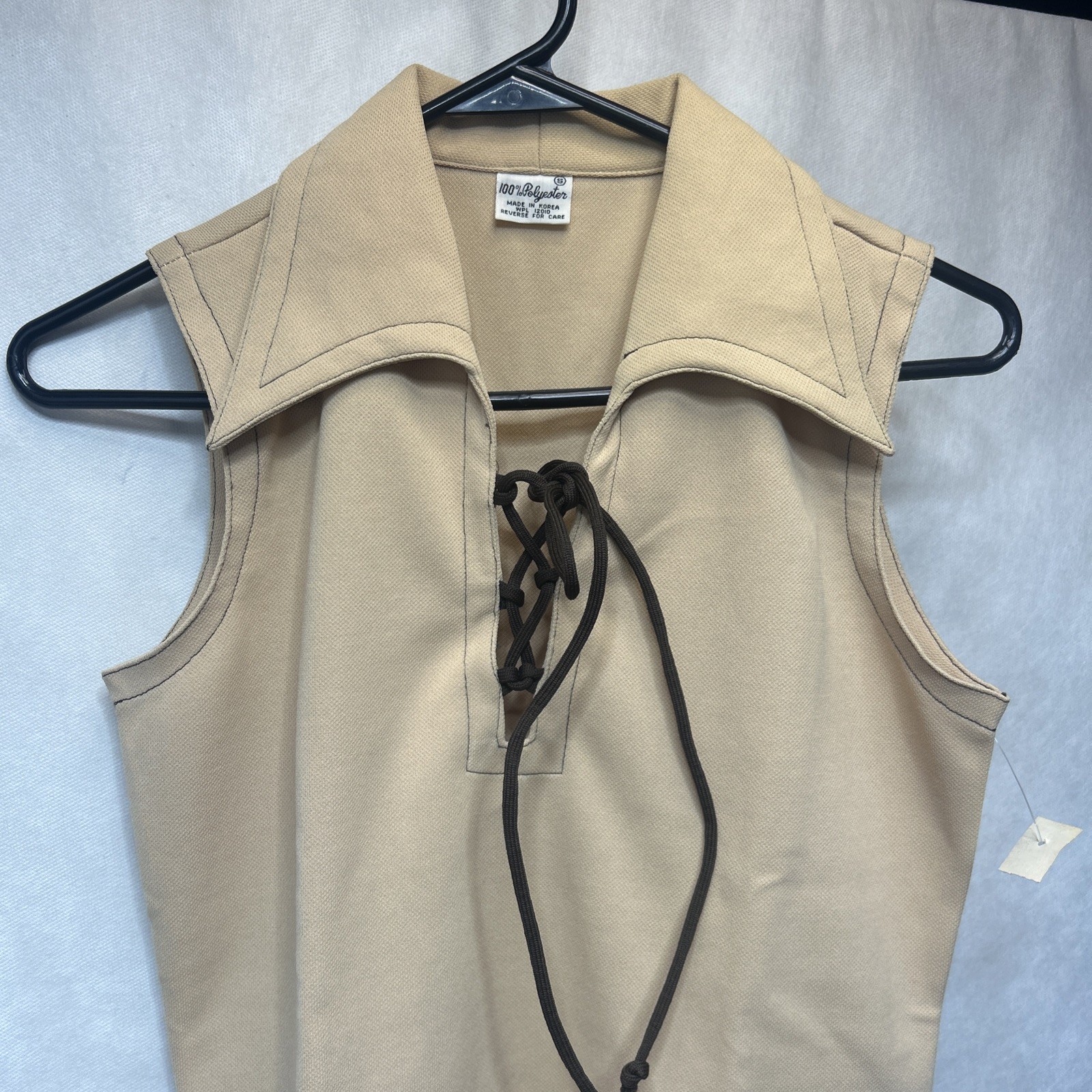 Vintage Sleeveless Lace Up Blouse Lot Of 2 100% Polyester Made In korea Tan ,Blu