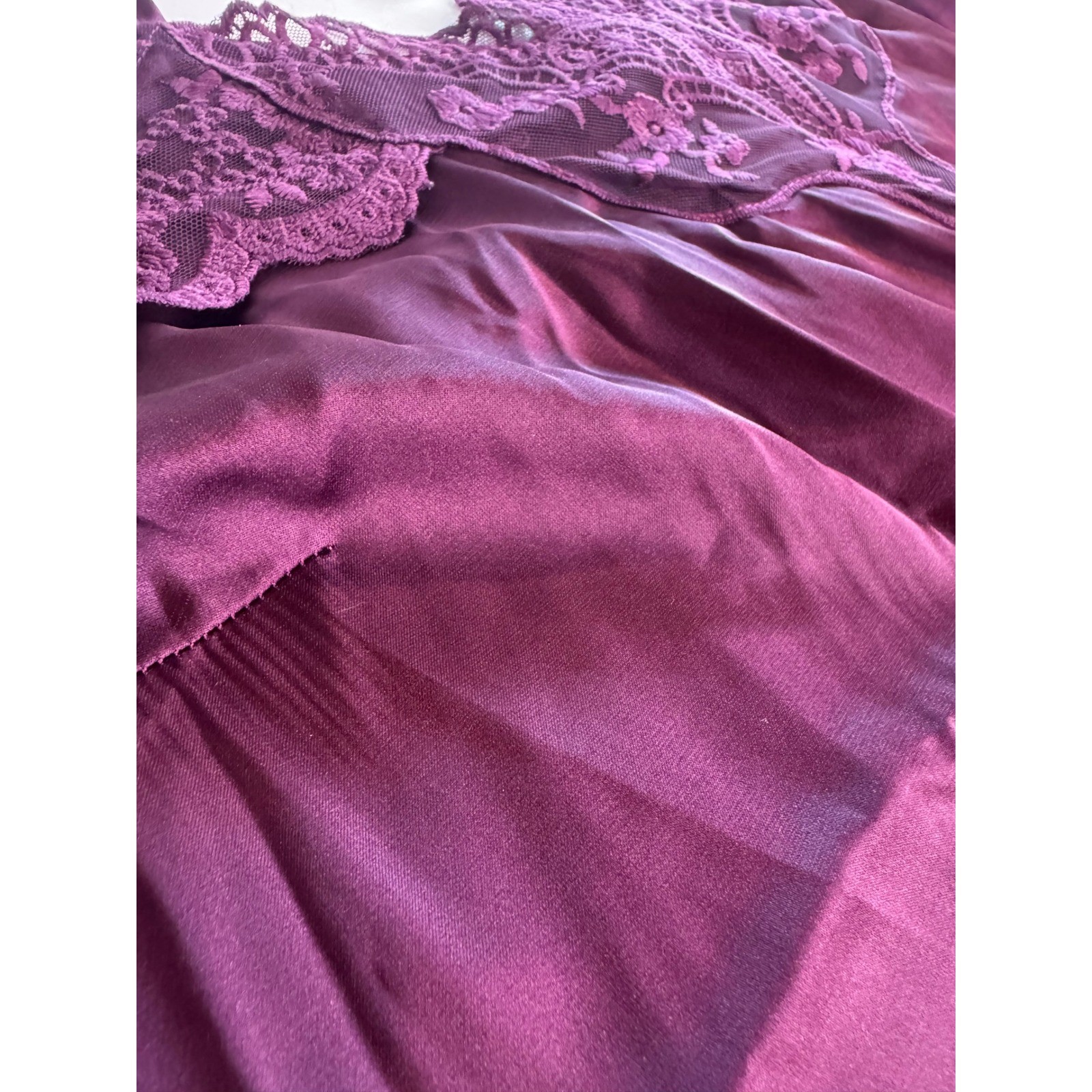 NWT Torrid Sophie Satin Lace Trim Cami Deep Plum Purple Size 0 Large