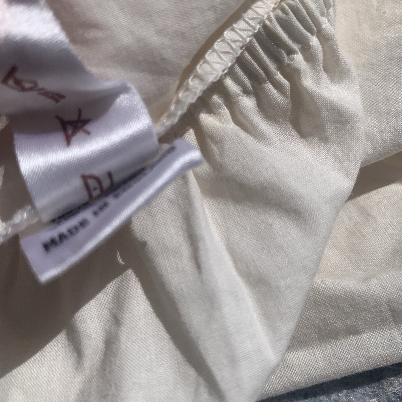 Adorable vintage 70s does Edwardian cream cotton casual skirt w/ lace trim