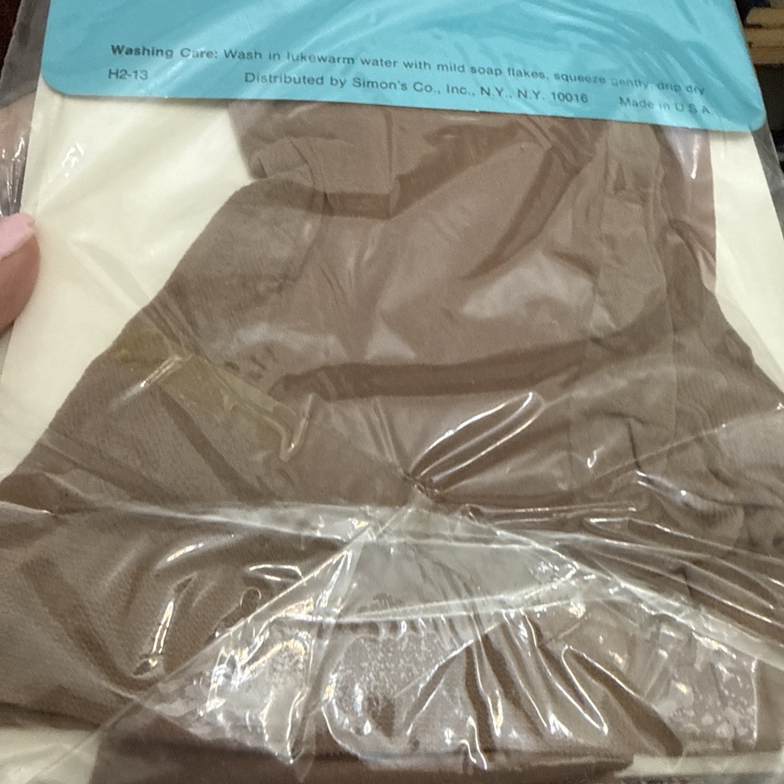 Hanes Too Pantyhose Select Imperfect Bikini Top Lycra Sandaltoe SIze C Med beige
