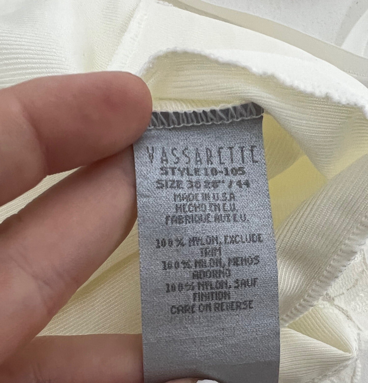 Vintage Vassarette women’s intimates sleepwear lace nightgown made in USA sz 38