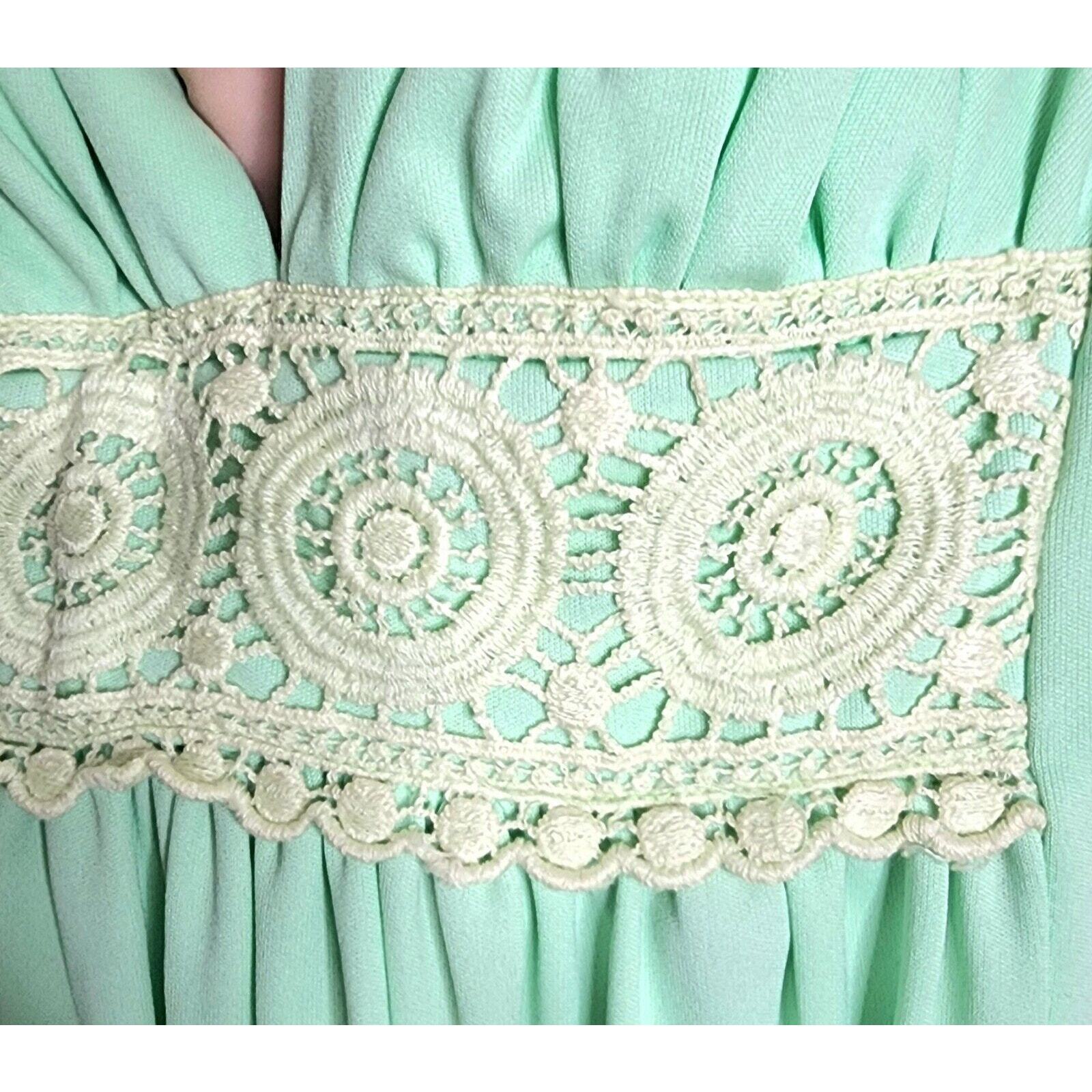 Women’s Vintage 1960’s Floor Length Formal Dress, Mint Green