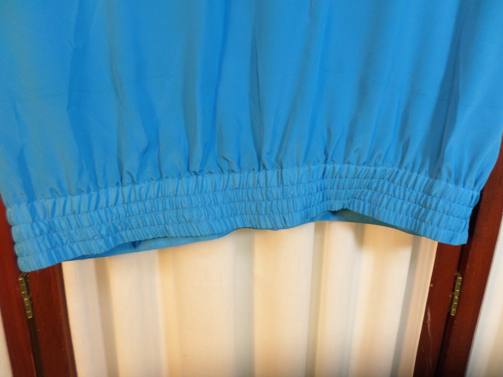 Vintage Josephine Woman’s Blue Short Sleeved Button Front Blouse-Size 8