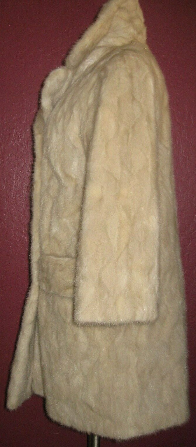 Vintage Mink Coat Lush Honey Blonde Sleek Fit Classic Glamour Designer 1960 SALE