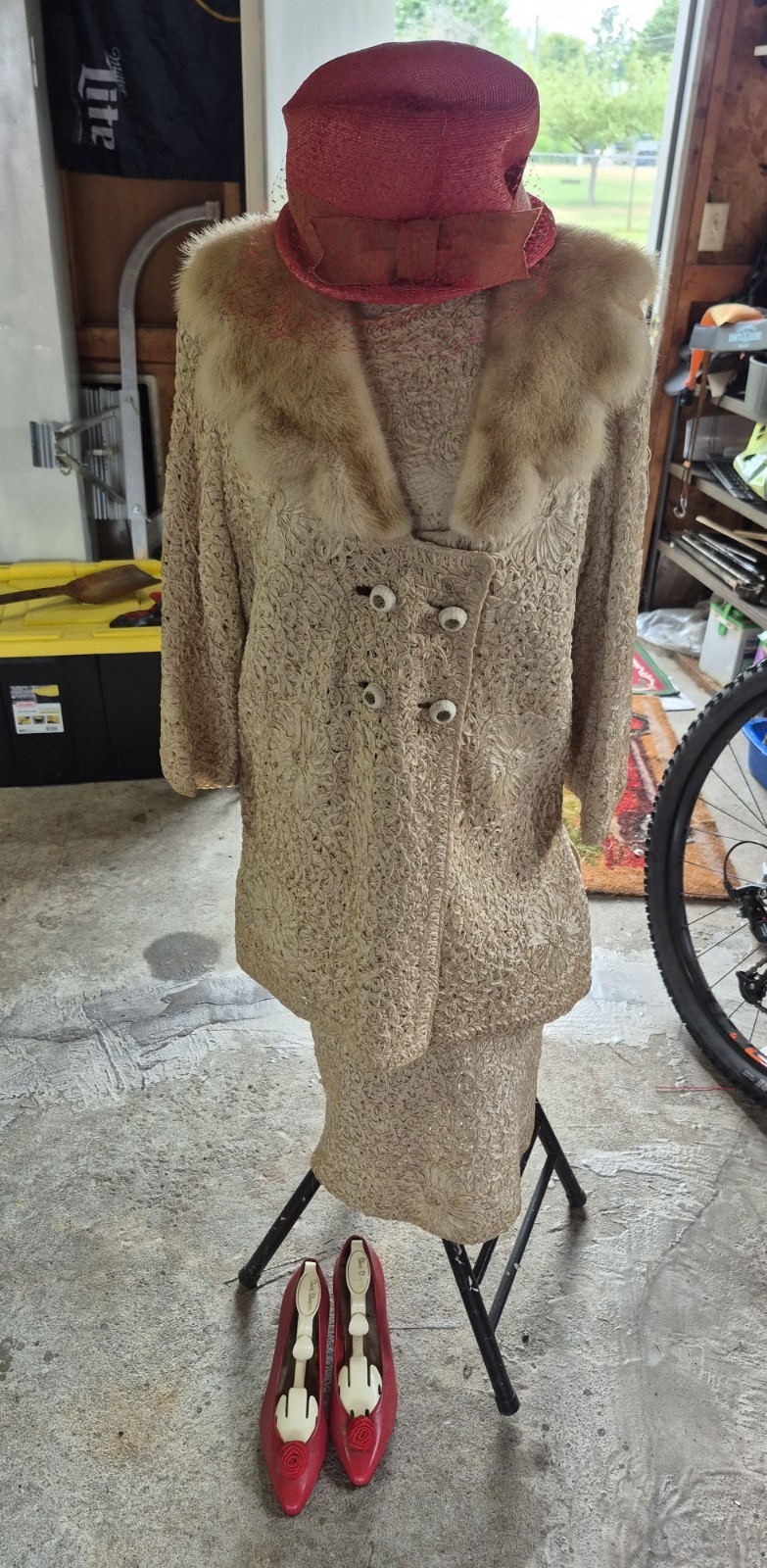 1950’S 3 PIECE WOMANS SUIT made By Kobren SATOUCHE Lace, White Mink,…