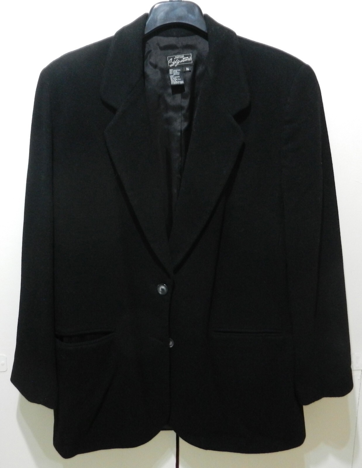 Vintage Parisian Signature Wool/Cashmere Black Blazer Size 14