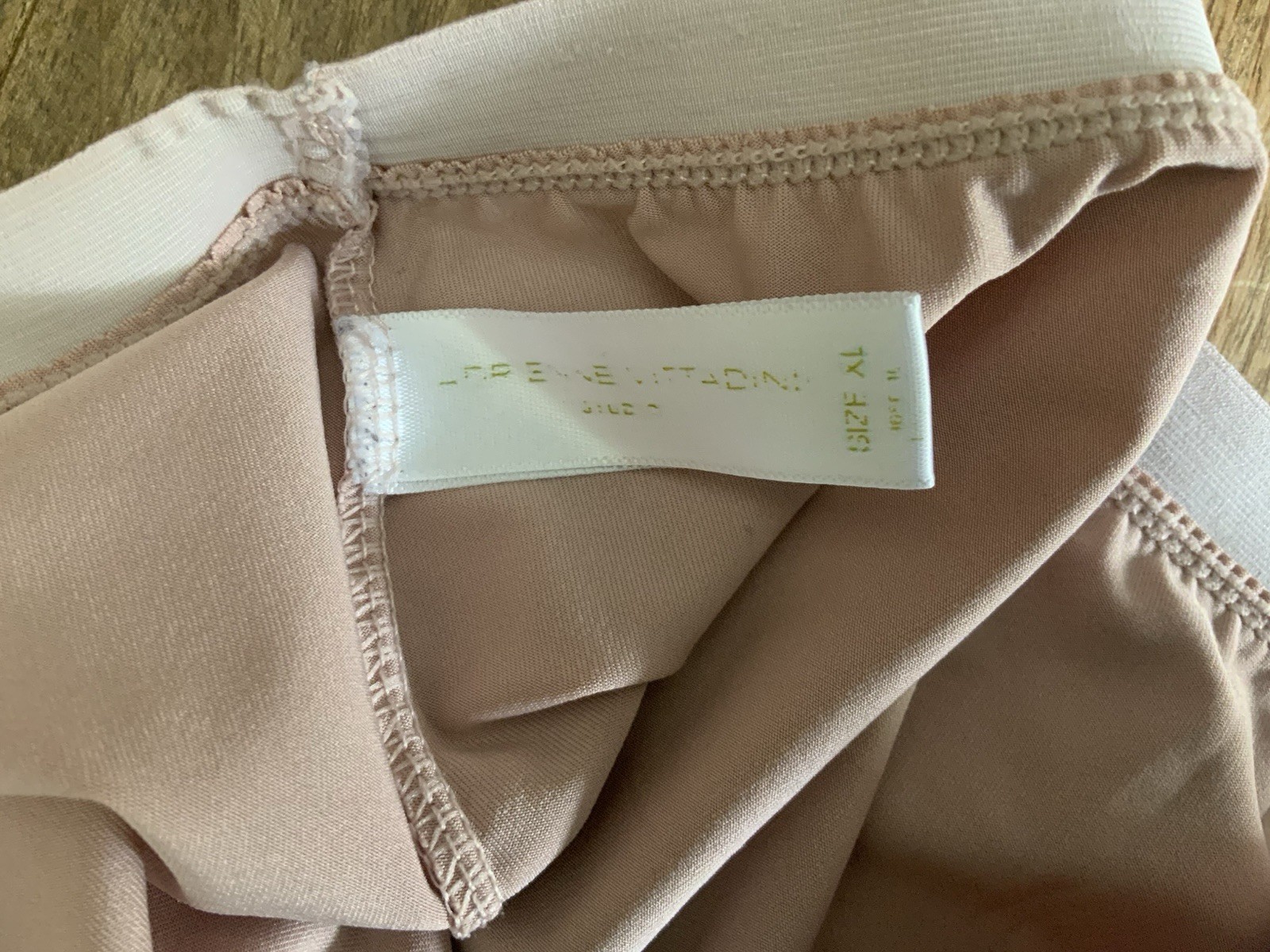 Vtg Adrienne Vittadini XL Silky Blush Satin Lace Brief Panties W Velvet Trim