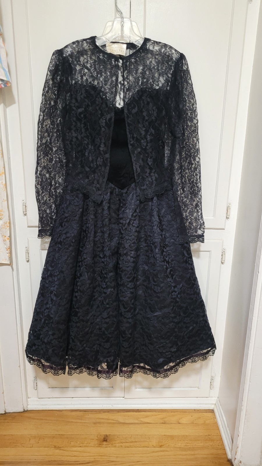 GUNNE SAX VINTAGE🌟VELVET~LACE,~SEQUIN~ STRAPLESS~TULLE UNDERSKIRT & SHRUG RARE