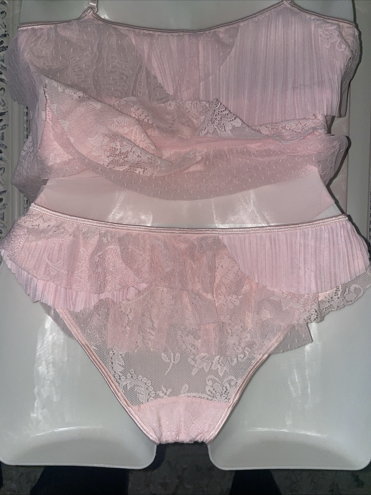 Victoria’s Secret Pink Tiered Lace Ruffled Cami Tank top L & Lace Panties M PJ
