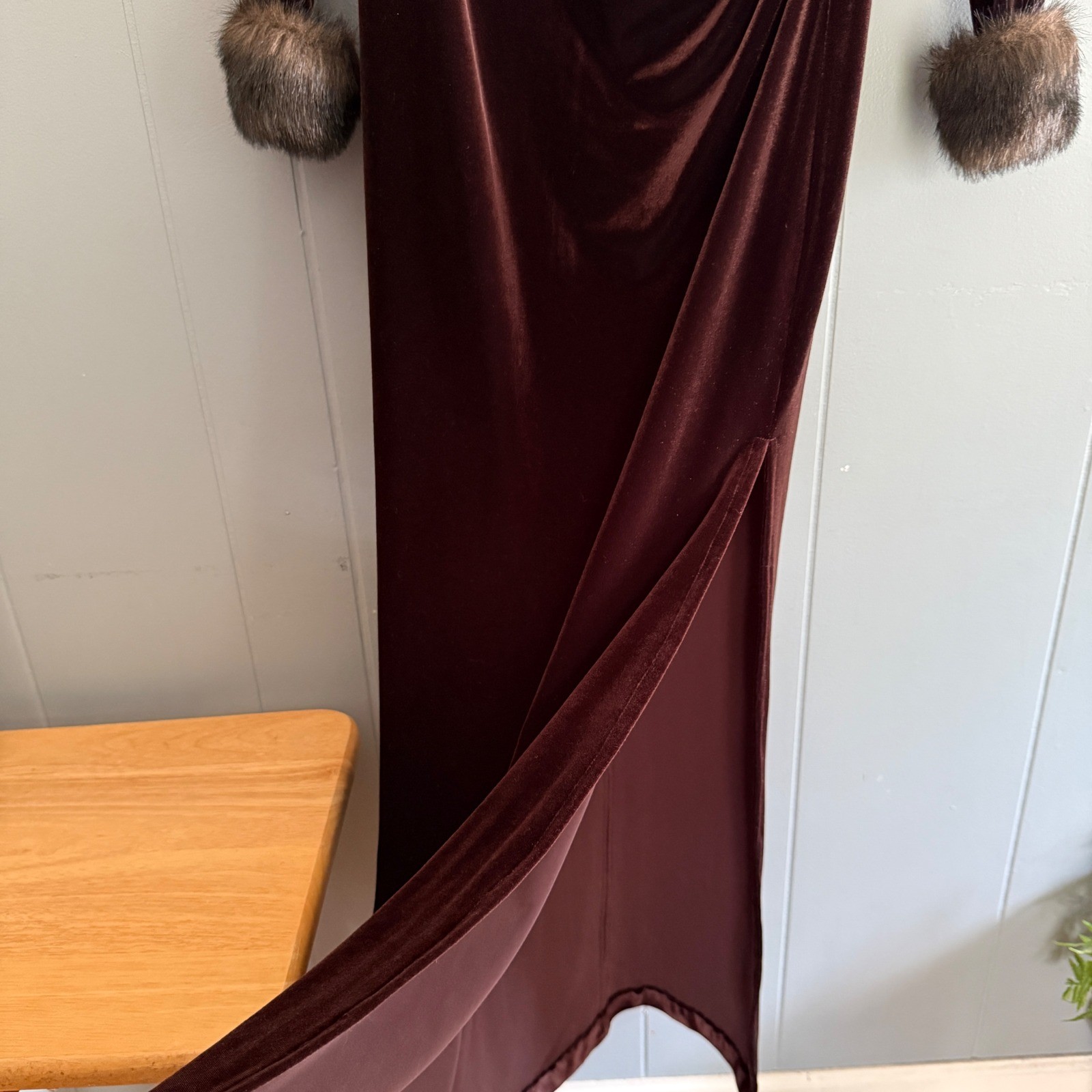 Cachet Vintage Brown Velvet Faux Fur Trim Wrap Maxi Dress Sz 14/16 Old Hollywood