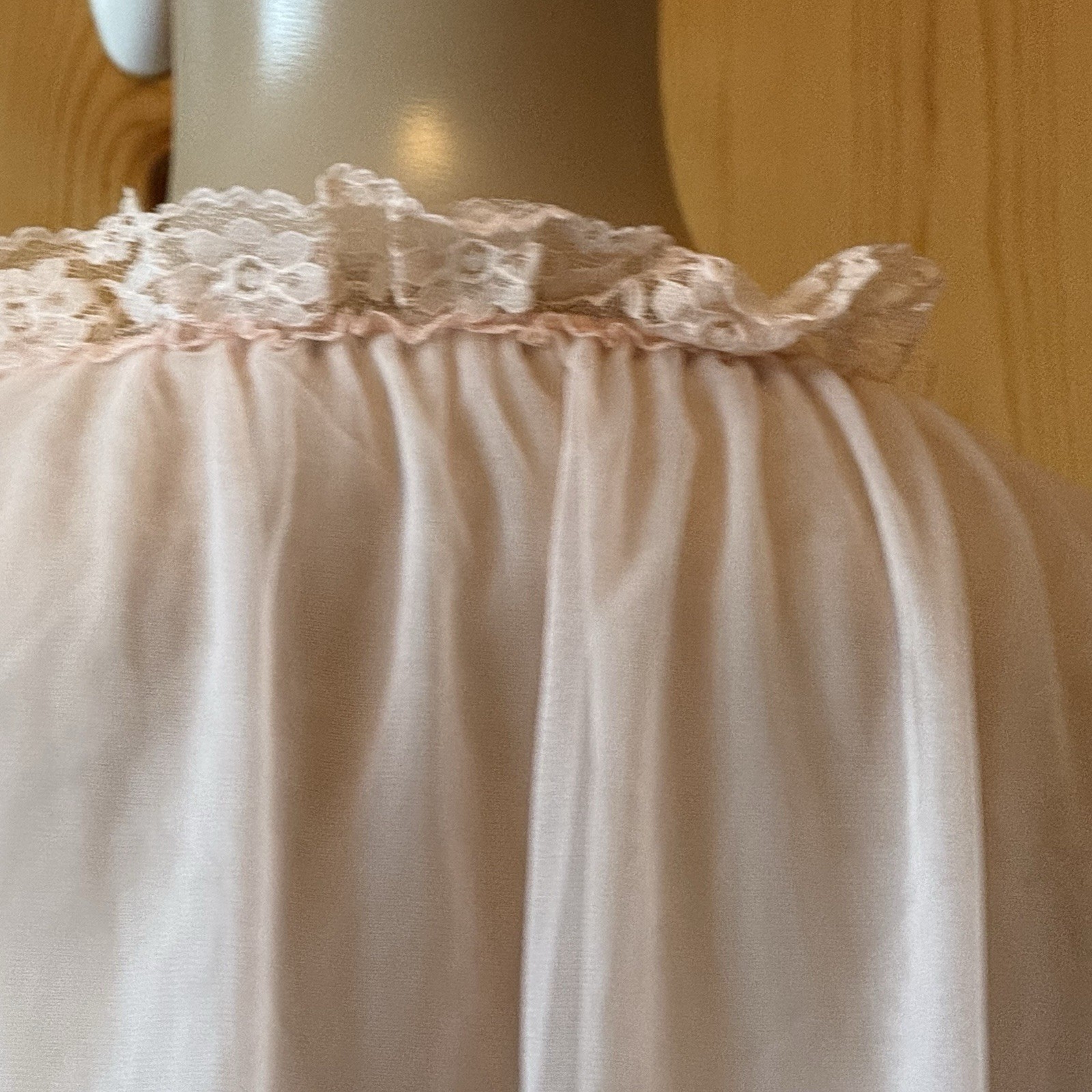 Vintage 60s Pandora Lingerie Peignoir M Nylon Double Chiffon Lace Puff Sleeves