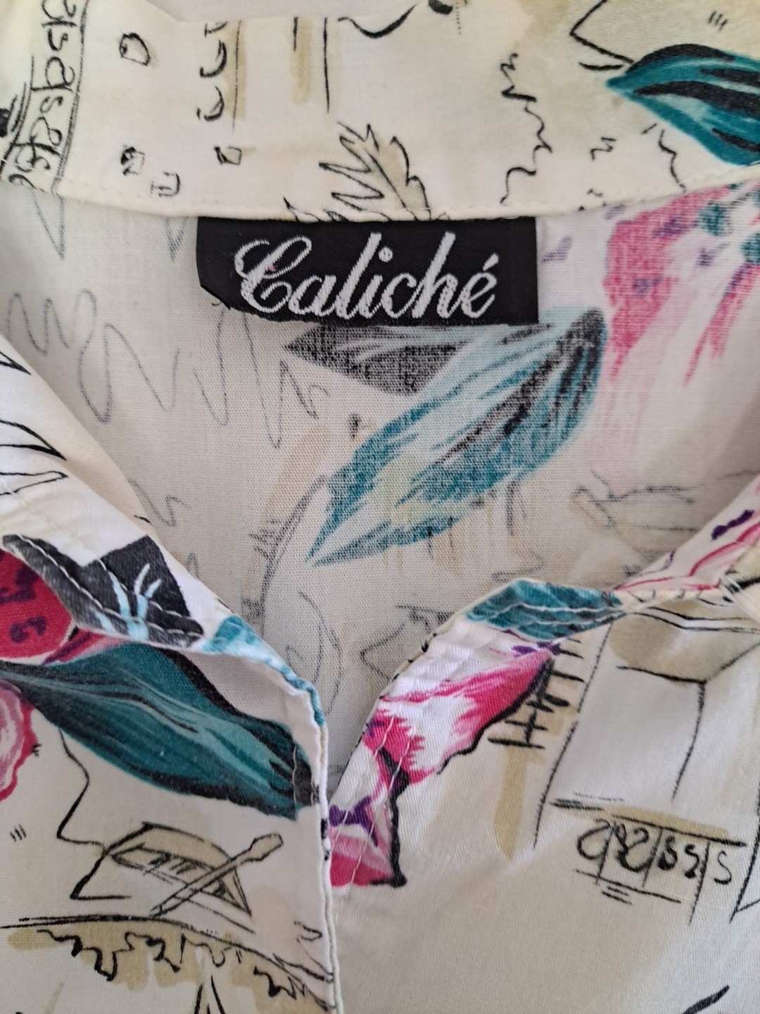 Vintage Caliche Women’s M Short Sleeve Blouse Floral & Architectual Print 1980’s