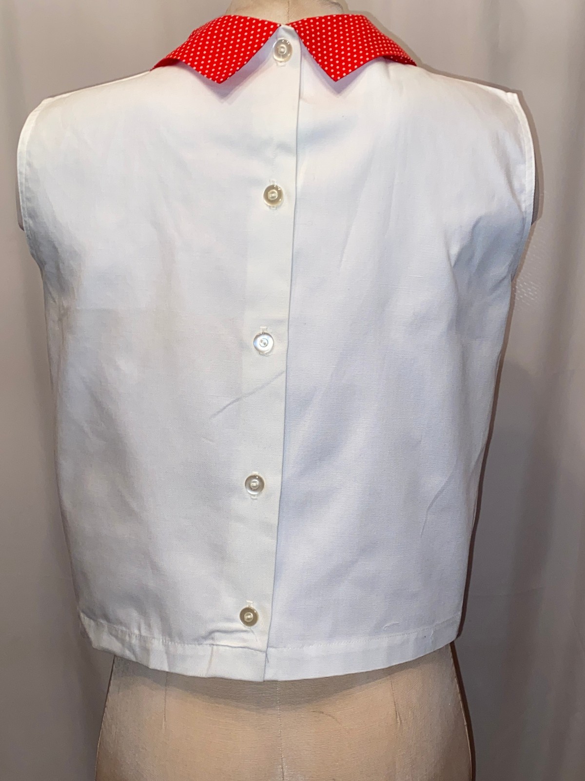 Vintage 1950’s Button Back White Top with Red Polka Dot Collar & Bow Tie 12 px