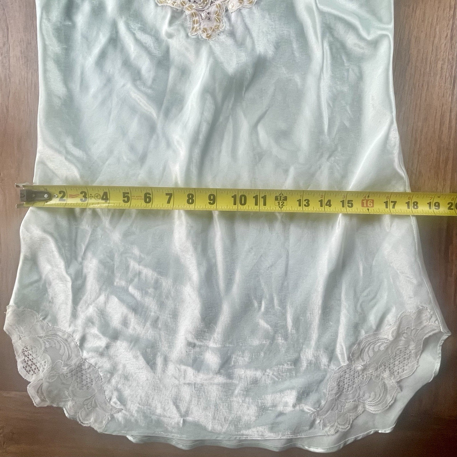 Vintage Delicates Women’s Medium Sea foam Green Ivory Lace & Sequins Slip / Gown