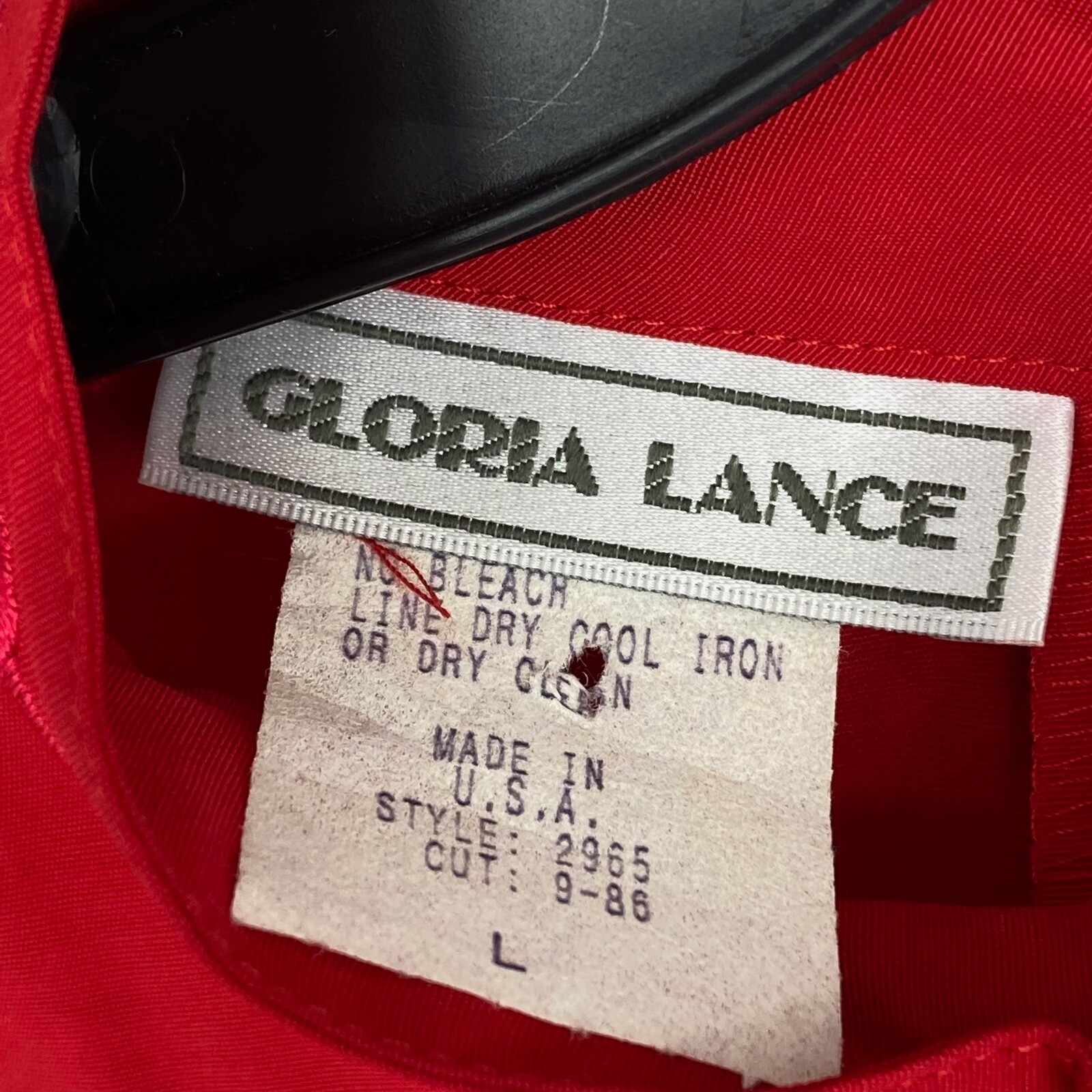 Gloria Lance Womens Large Vintage Mock Neck Top Red Embroidered Missing Button