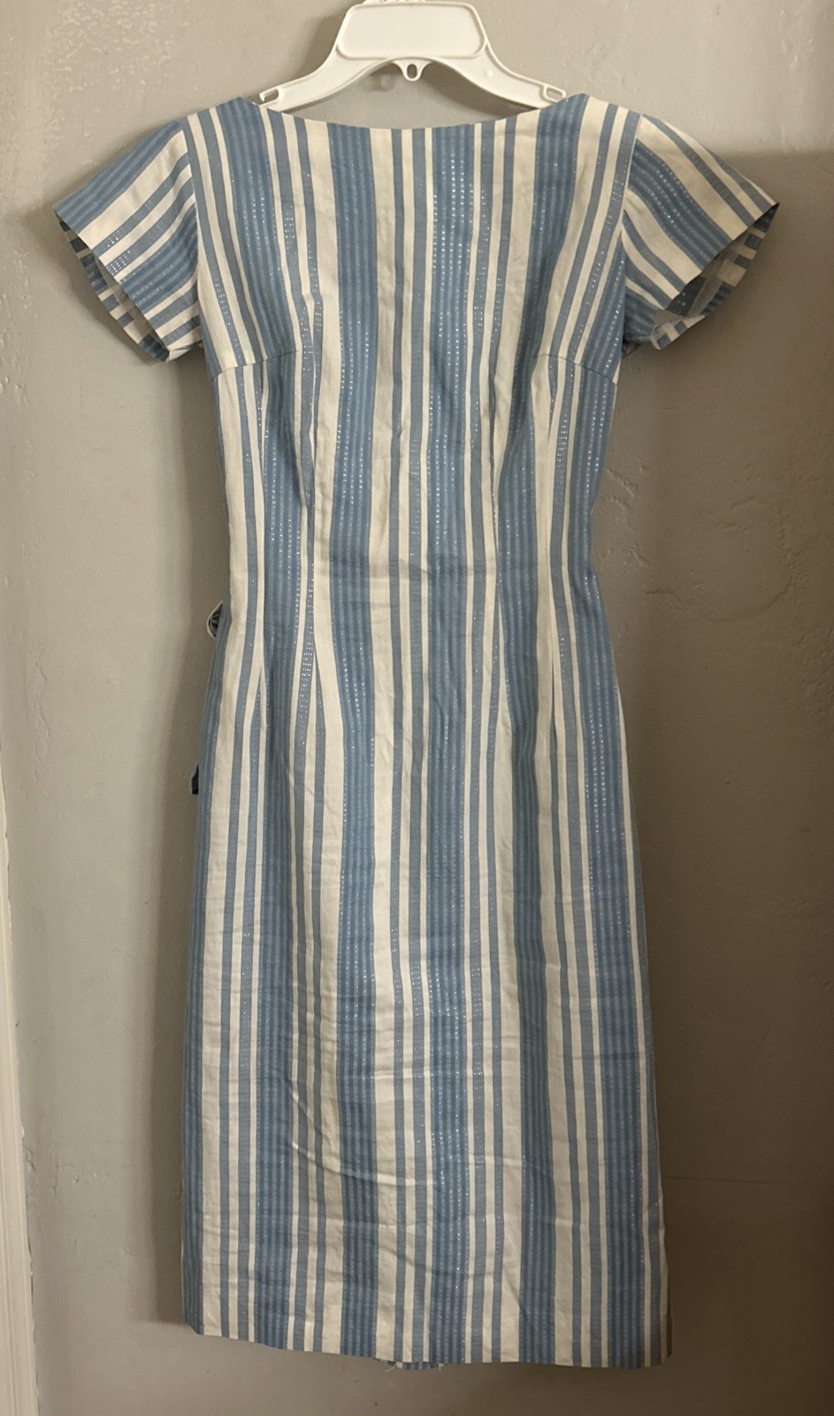 Vtg 50s HOUSE OF NINE California Original Blue and Cream Stripes Ruffled Back Sm