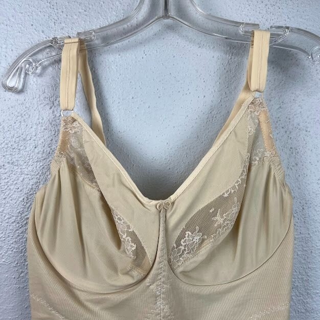 Vintage Young Smoothie Women’s Beige Diet Skinny Waist Briefer Shape Wear 38D