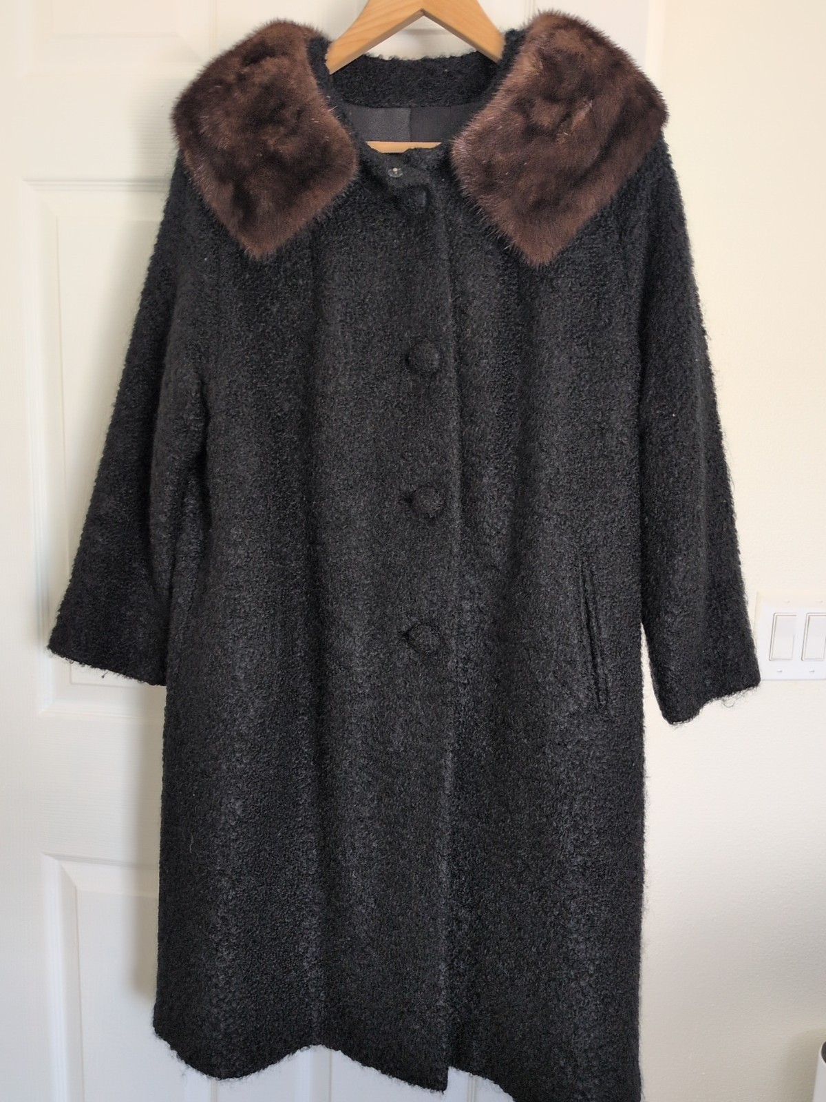 Vintage 1960 Carillon For Macy’s Black Wool Coat With Brown Mink Collar