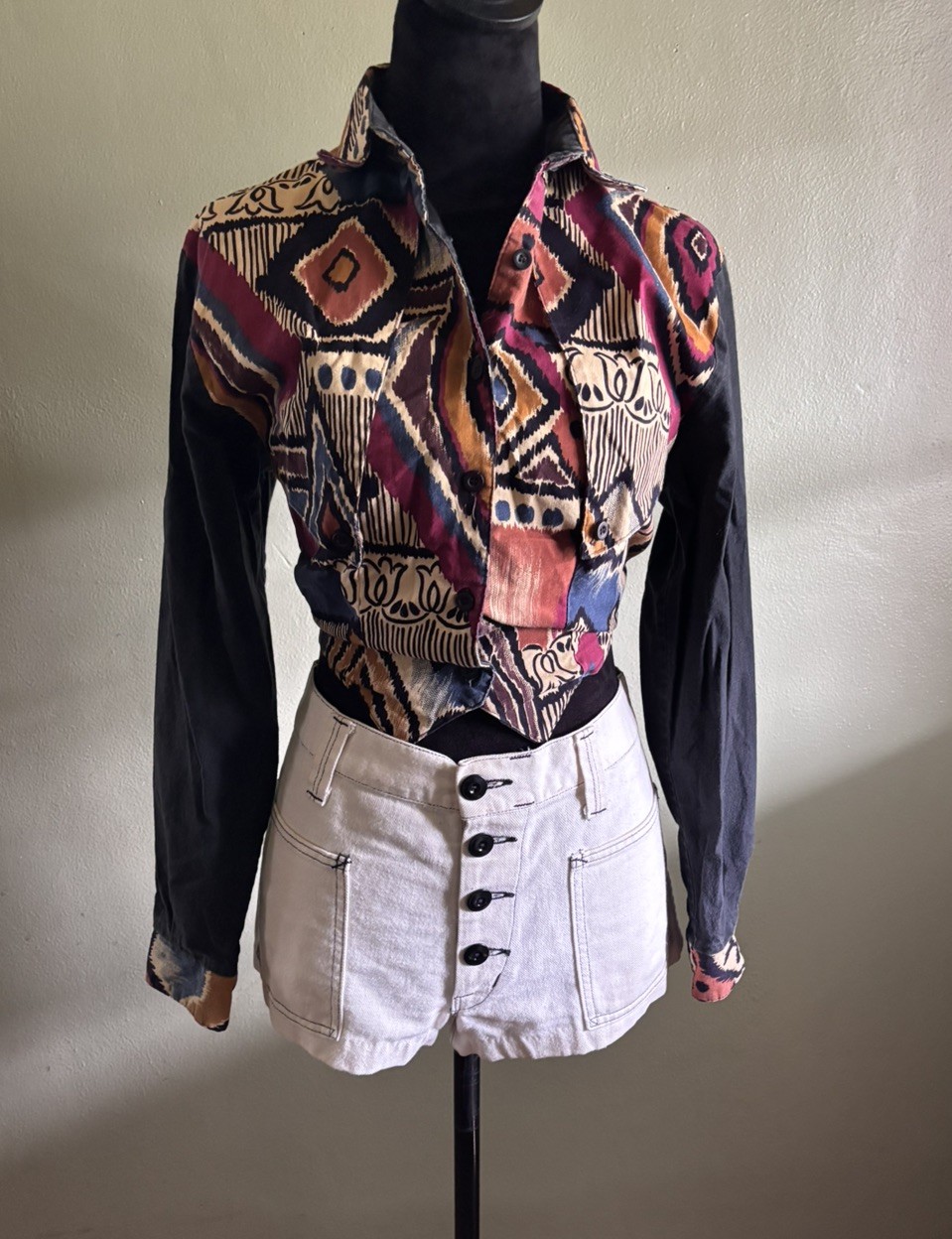 VTG Women’s sexy Cowgirl Brushbopper Back Tied/cropped Western Shirt.Small