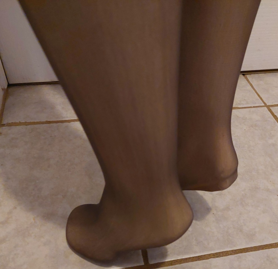 Vintage Pantyhose Secret Delux All Sheer Color Nightshade Size A BBN1