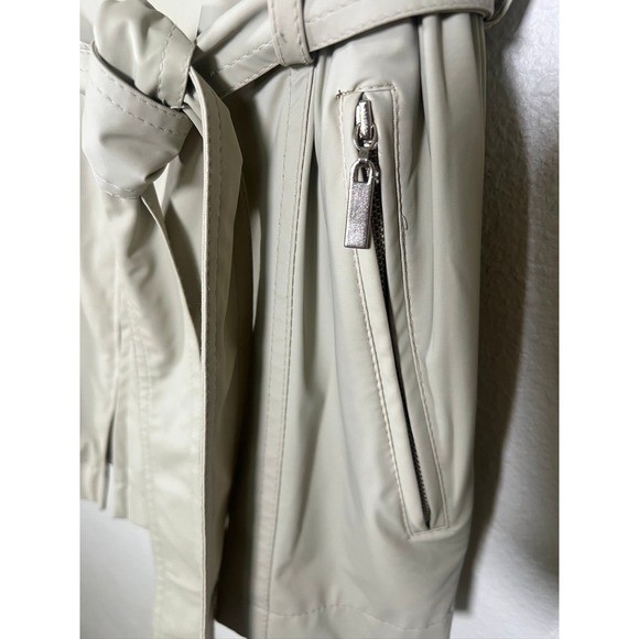 Vintage Beige Minimalist Raincoat Jacket Belted Quiet Luxury Coat Medium Giacca
