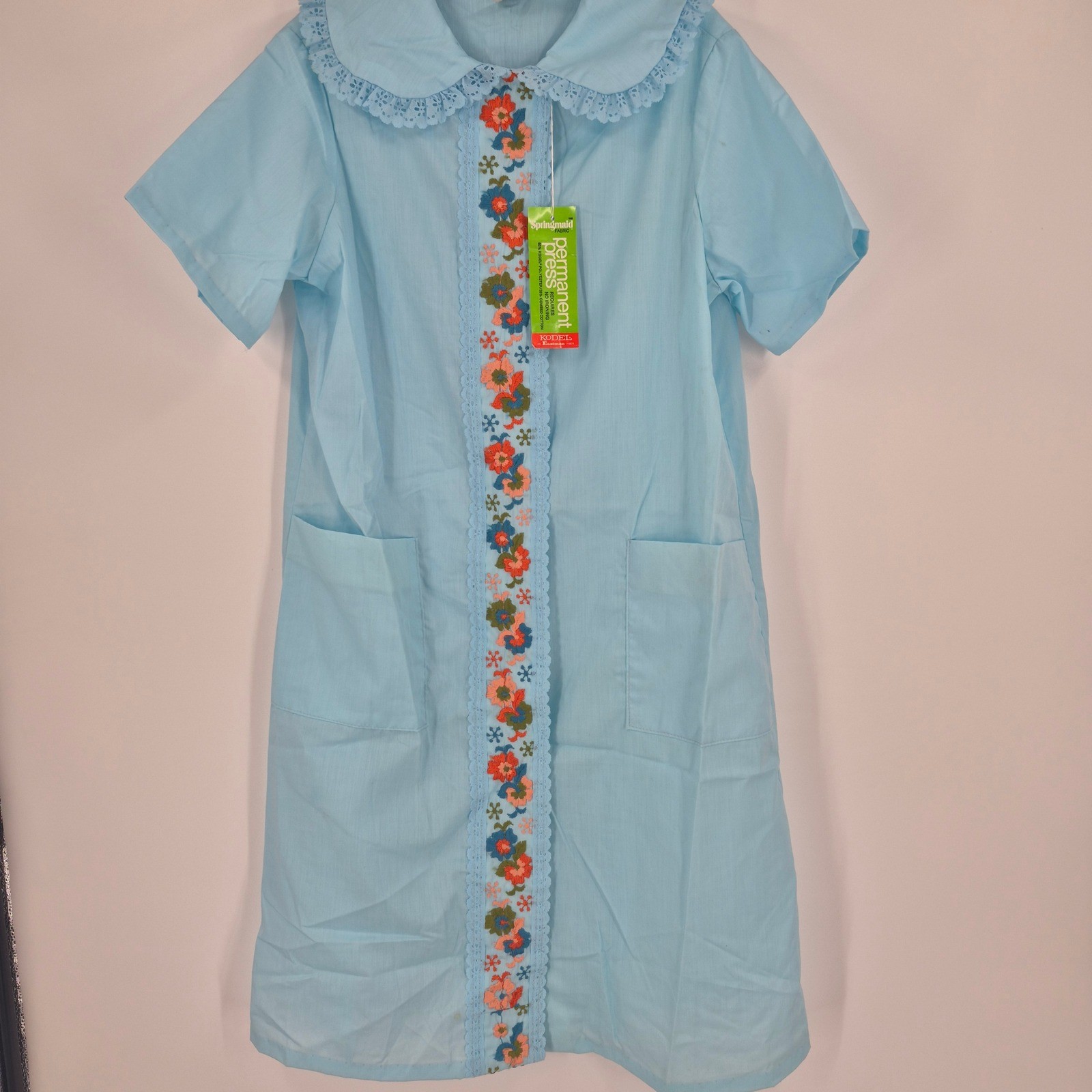 Vintage Springmaid Blue Floral Embroidered Snap Front House Dress Duster NWT L
