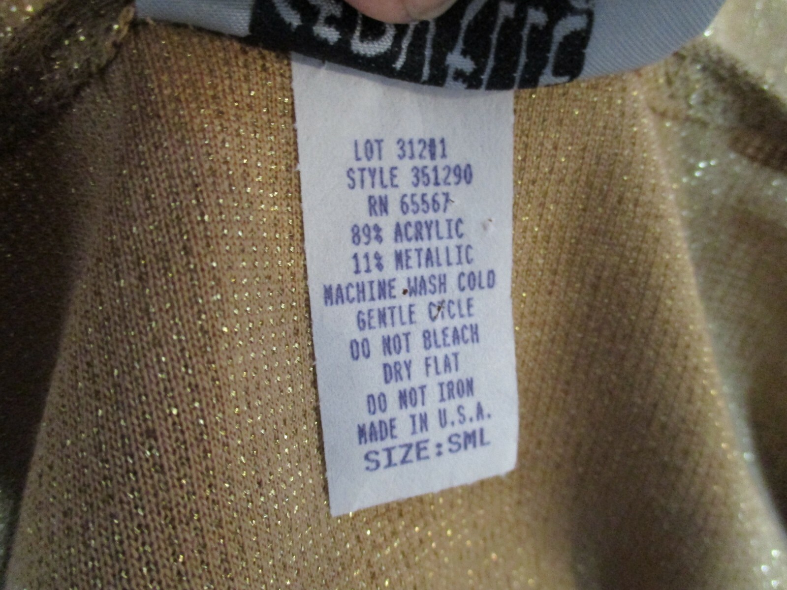 90’s Cervelle Sparkly Metallic Sweater Size Small Made in USA Dark Gold