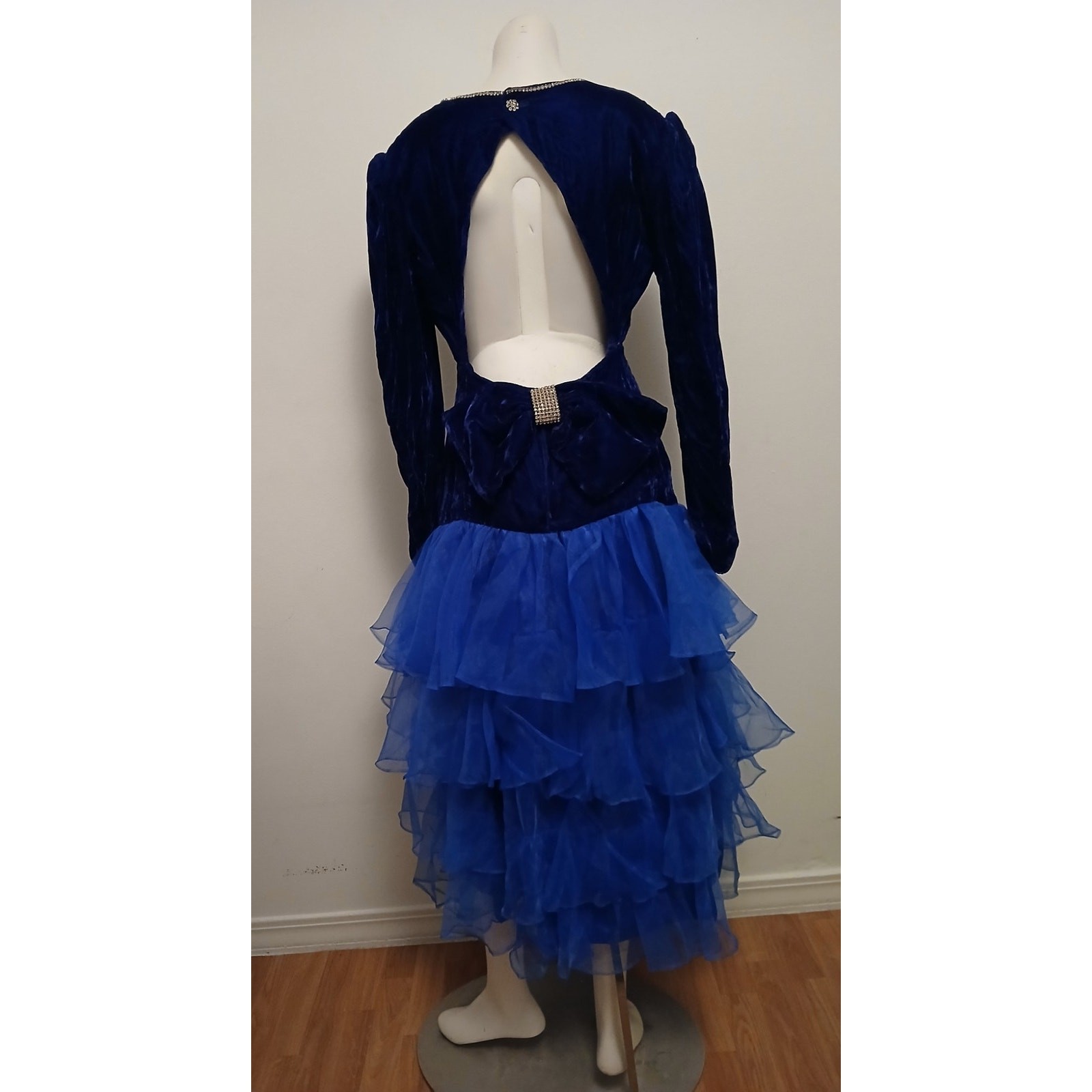 Vintage 1980s Blue Velvet Bodice Party Dance Dress Tiered Tulle Skirt Rhinestone