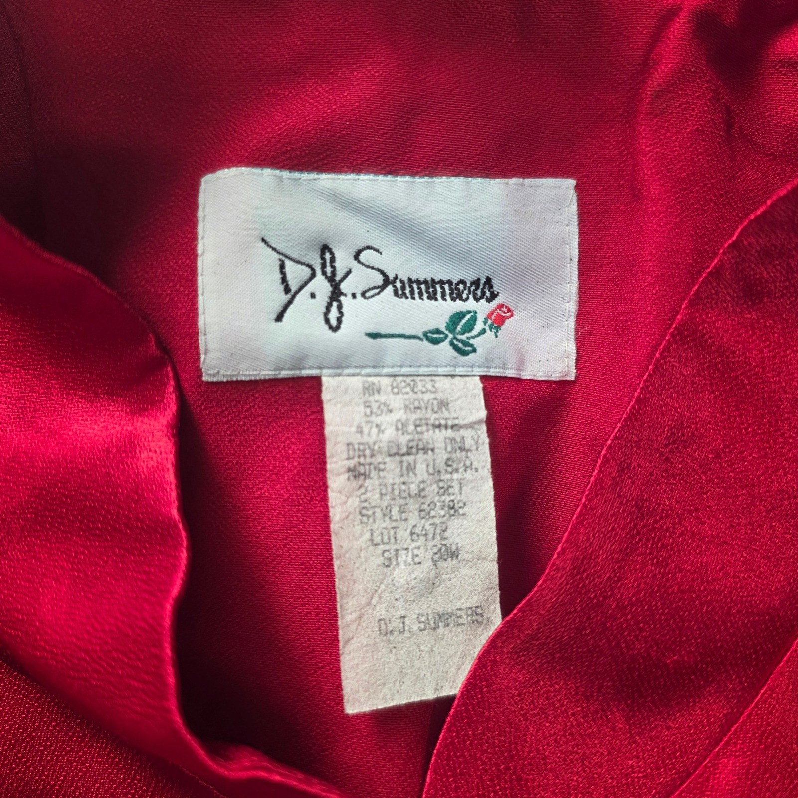 2 Piece Satin Jacket Top Set Womens XL Red Embroidered Formal D.J. Summers