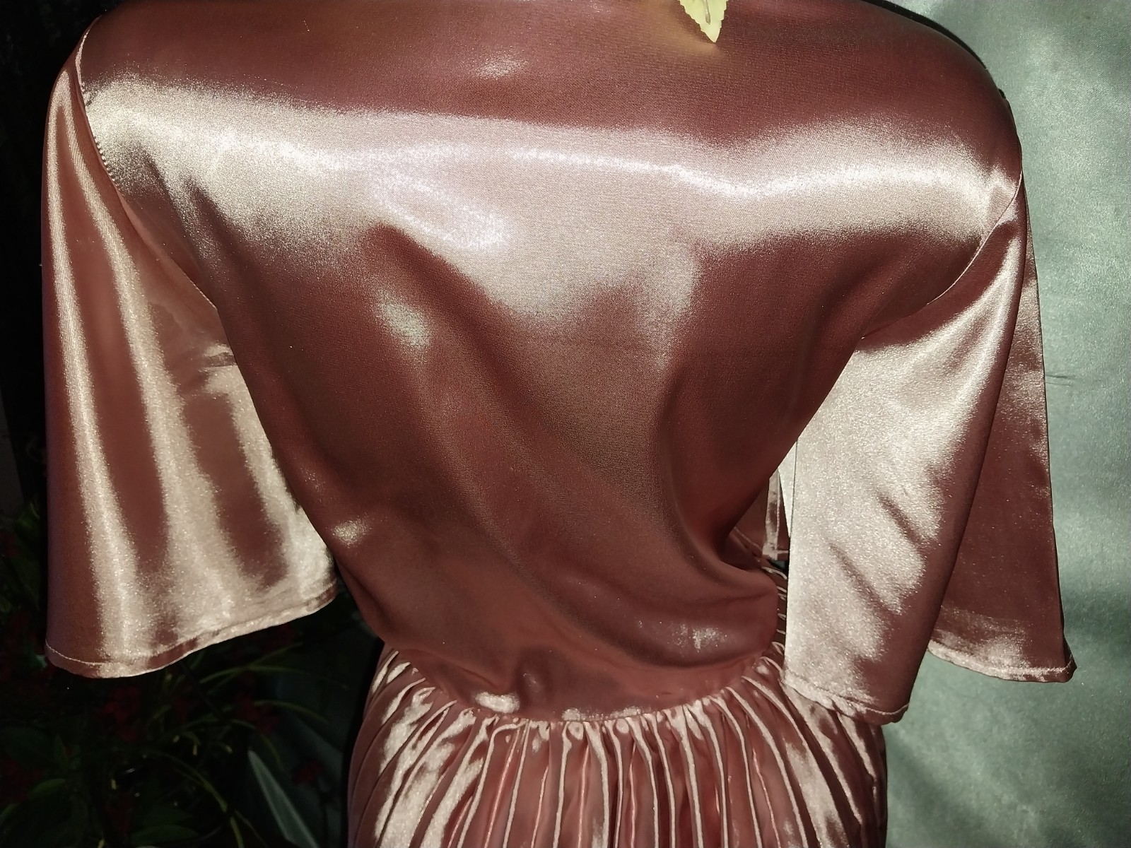VTG SATIN LIQUID SHINY PINK CRYSTAL PLEAT MIDI GLAM DRESS L/XL PLUNGE HOLLYWOOD