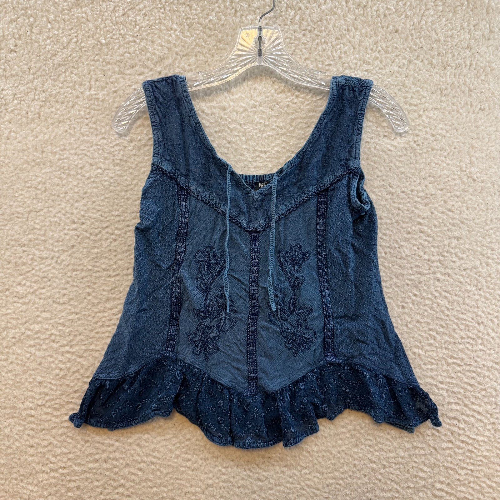 Y2K Vintage Top Small Blue Chambray Embroidered Floral Boho Bohemian Hippie
