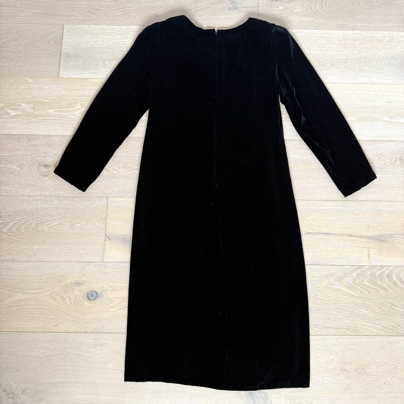 Vtg Halston III Black Velvet Dress Sz 8 Women’s Gold Bow Knee length 90s Holiday