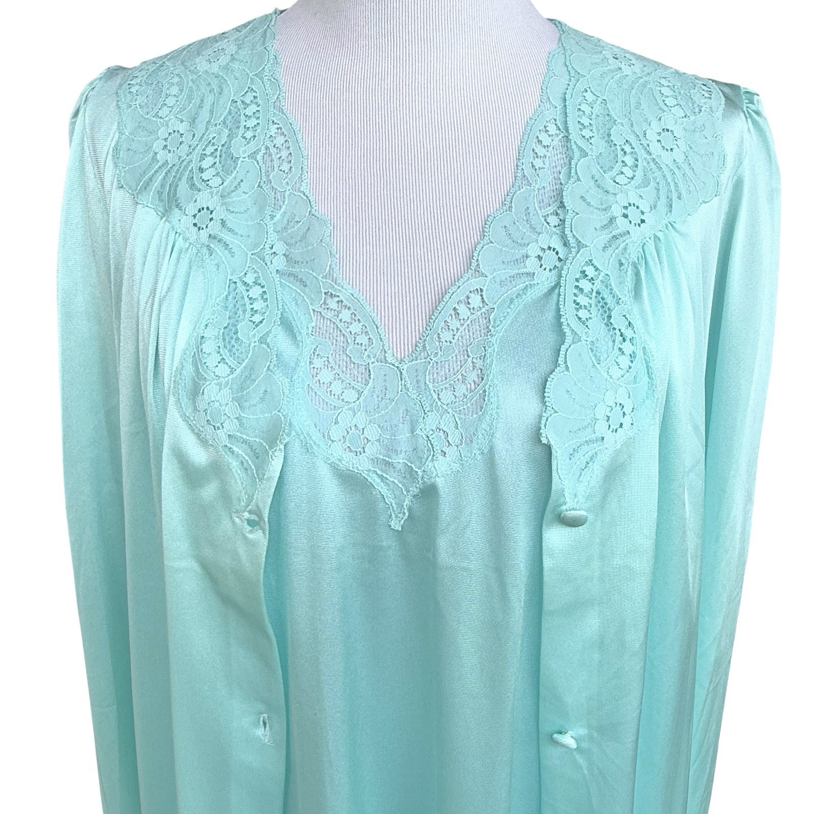 VTG Vassarette 2 Pc Sky Blue Lace Nightgown & Robe Peignoir Set Size Medium NEW