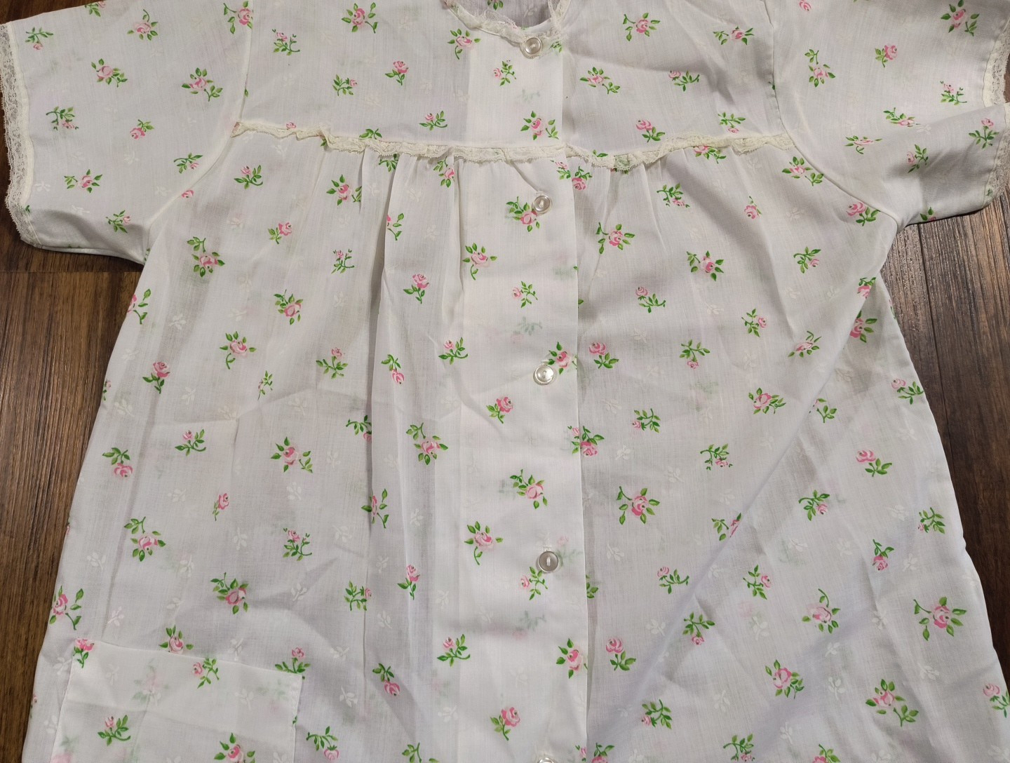 Vintage Katz Button Up Lace Trim Forest Floral Pajama Top