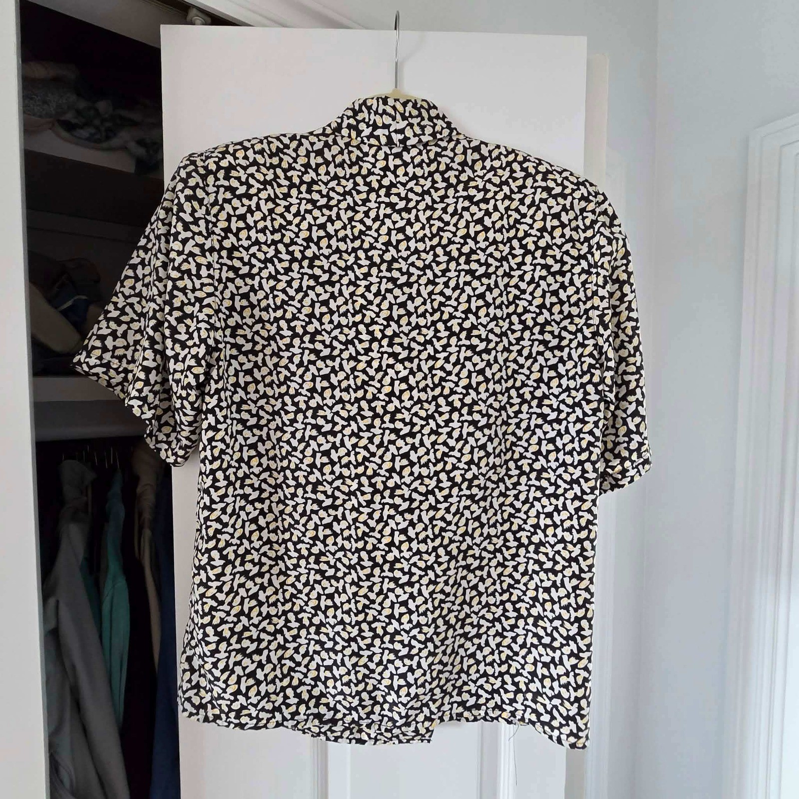 Vintage Stephanie Powers Abstract Face Print Double Breasted Blouse Black Size 8