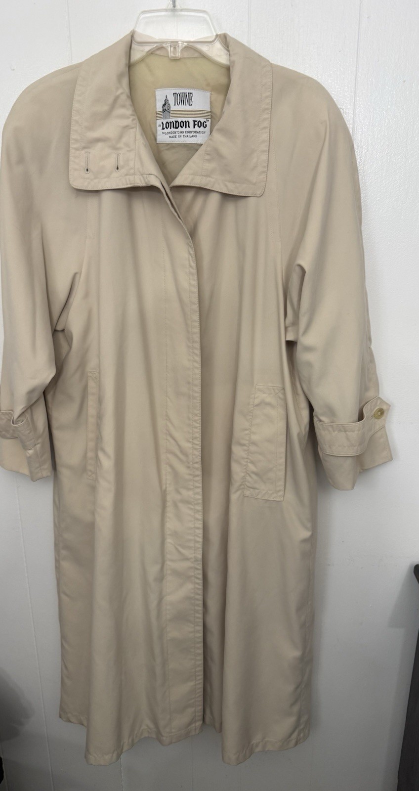Towne by London Fog Vintage Beige Trench Coat Raincoat 3/4 Sleeve Minimalist