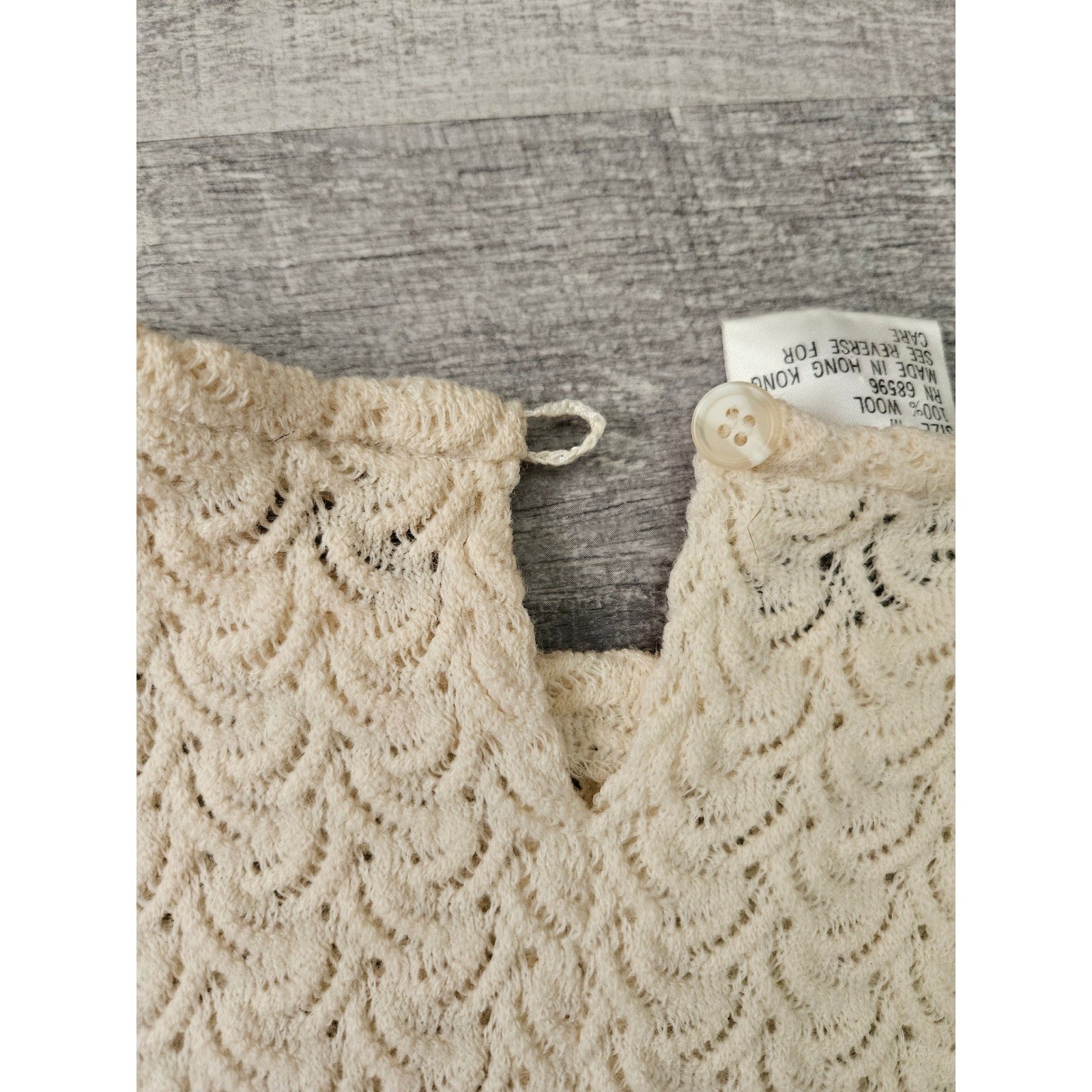 Vintage 100% Wool Cream Open Knit Long Sleeve Sweater Top Size Medium