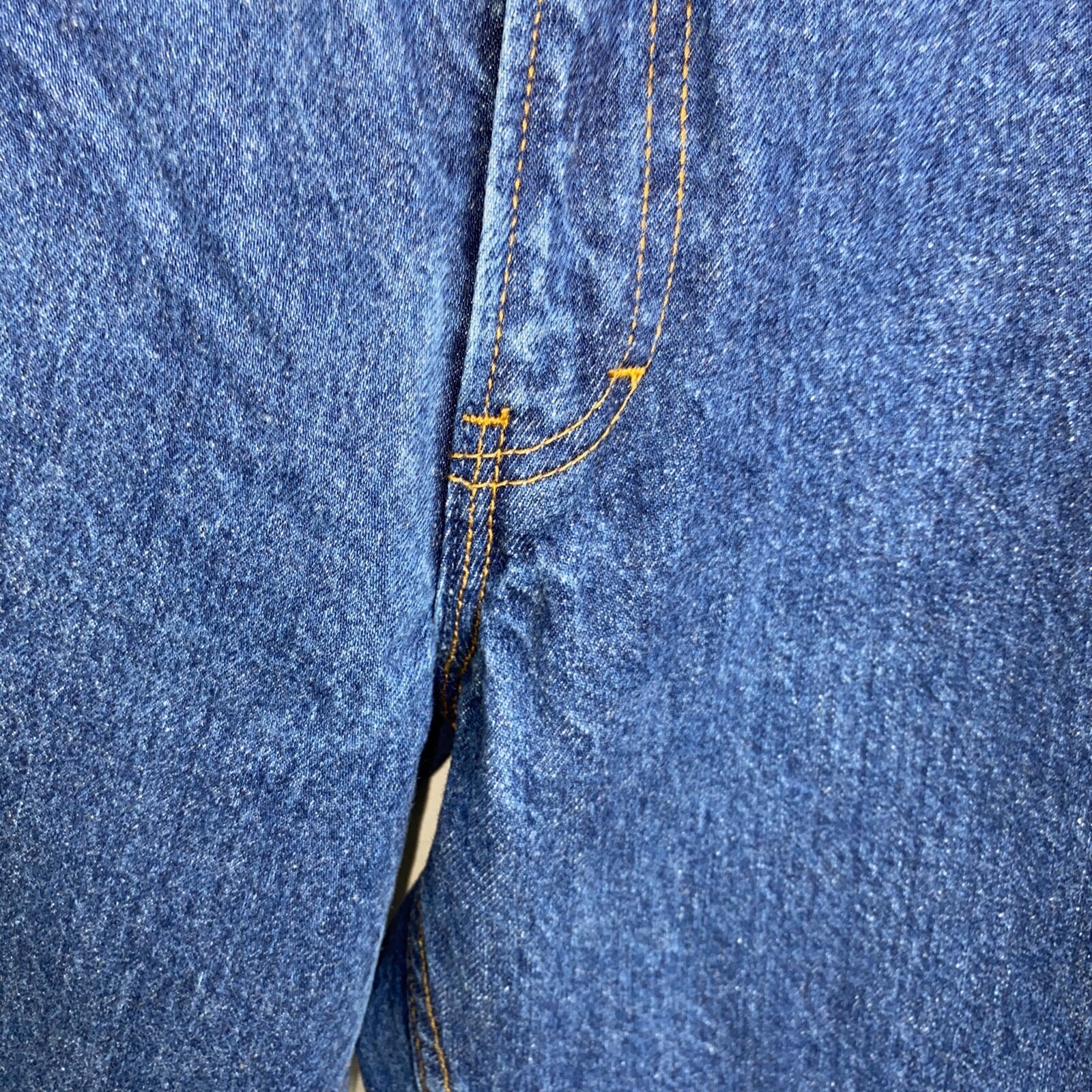 Vintage Jordache High Waisted Rise Denim Blue Mom’s Jeans Women’s 30W 30L 90s