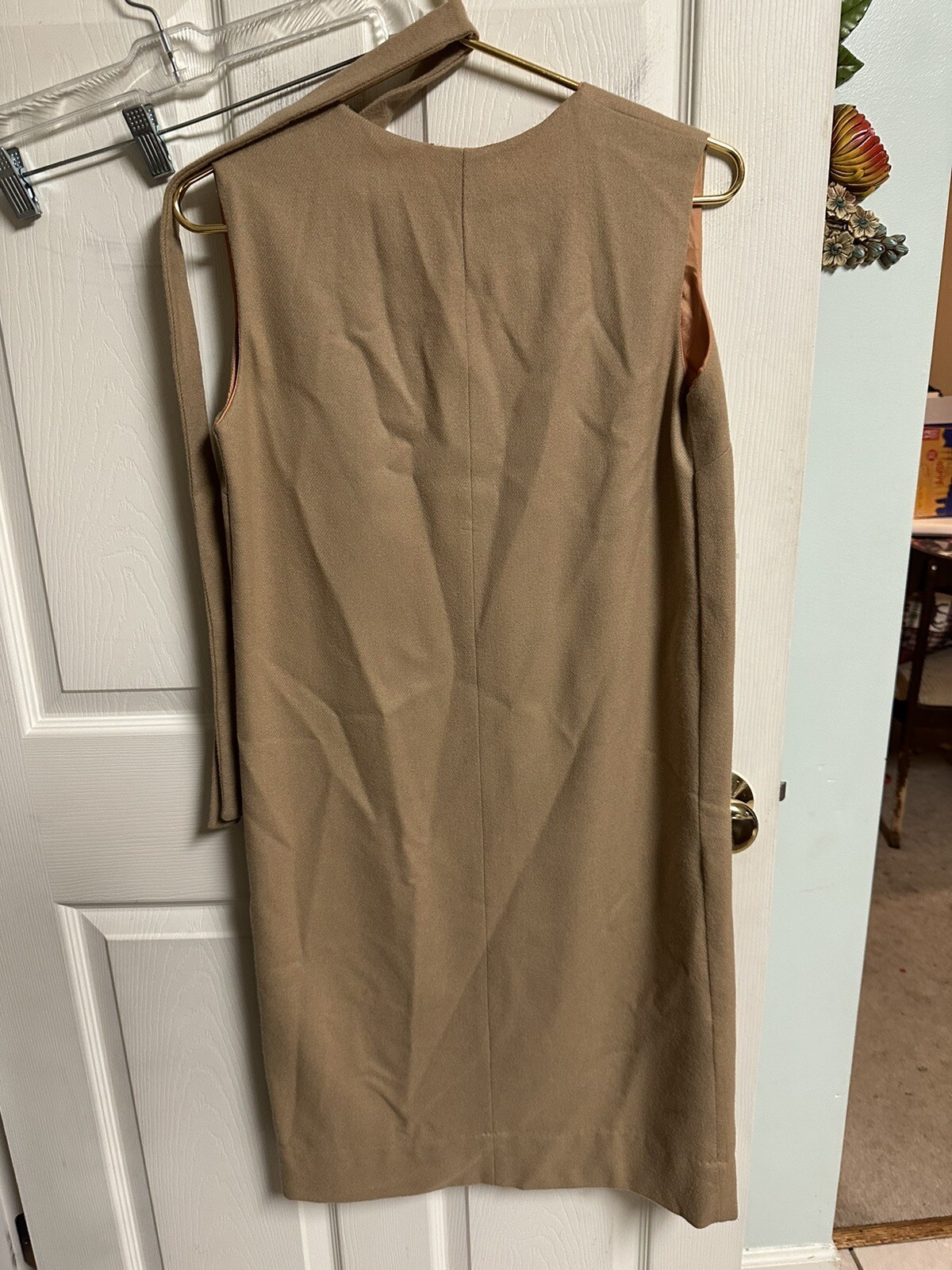 Vintage 70’s 60s Carol Rogers Women’s Dress Wool Shift Sleeveless Beige Cream